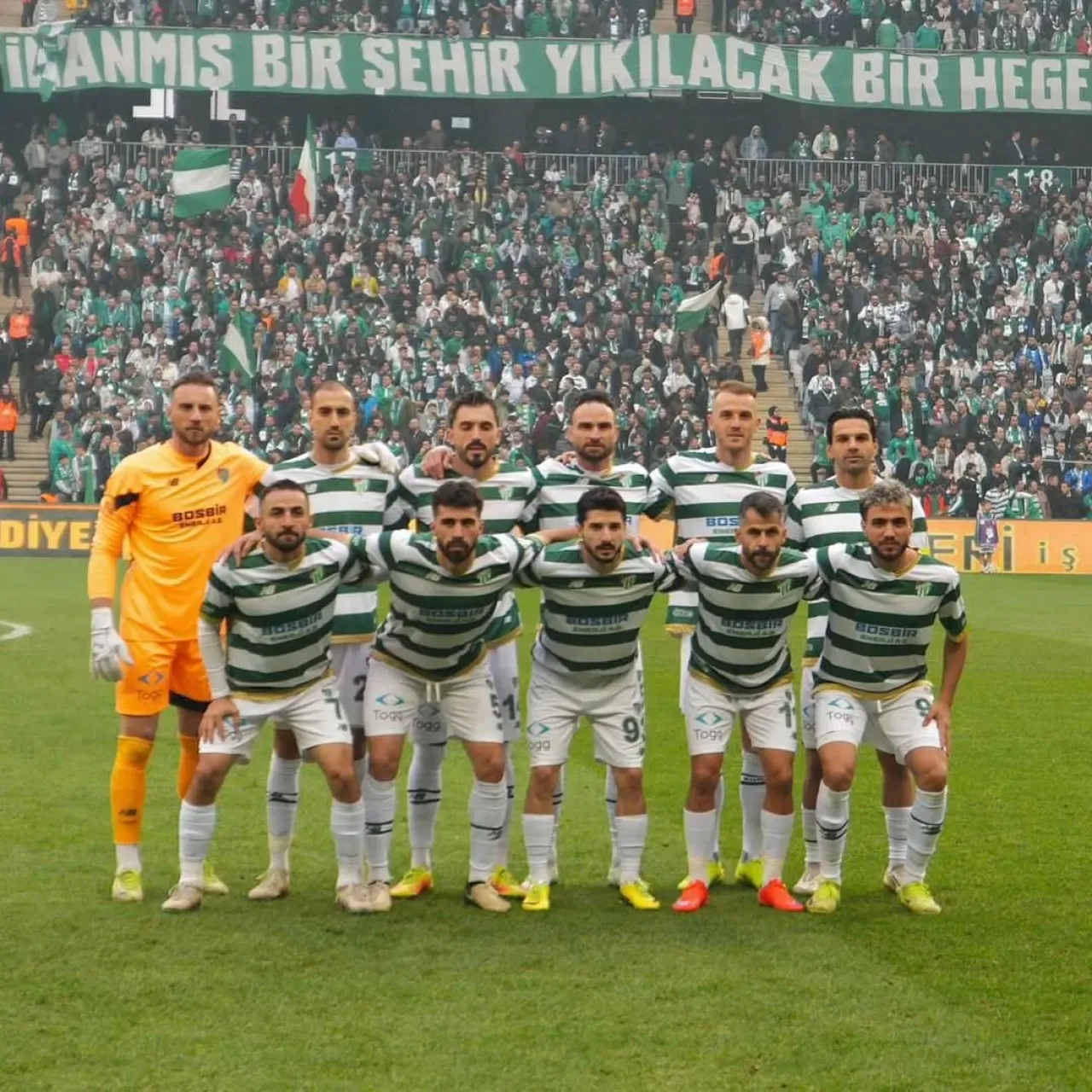 Gemlik Belediye Başkanı Deviren'den Bursaspor'a Destek Mesajı Gemlik Belediye Başkanı Deviren'den Bursaspor'a Destek Mesajı