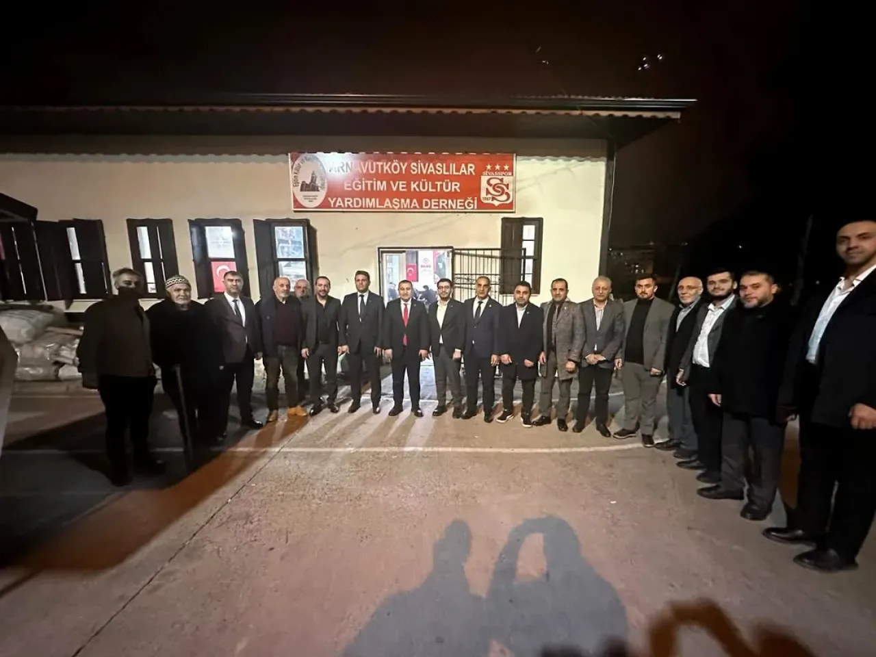 Yeniden Refah Partisi İstanbul Teşkilatından Sivaslılar Derneği'ne Ziyaret Yeniden Refah Partisi İstanbul Teşkilatından Sivaslılar Derneği'ne Ziyaret