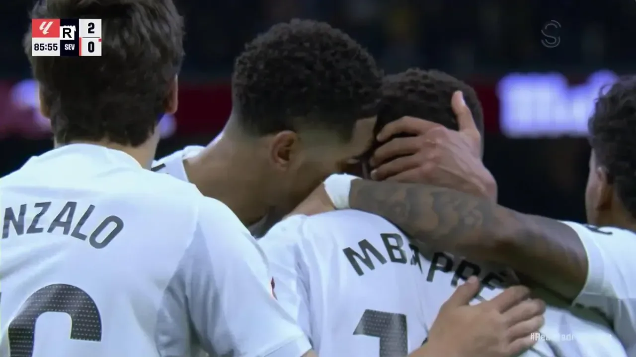 Kylian Mbappe, Cristiano Ronaldo'nun Gol Rekorunu Eşitledi Kylian Mbappe, Cristiano Ronaldo'nun Gol Rekorunu Eşitledi
