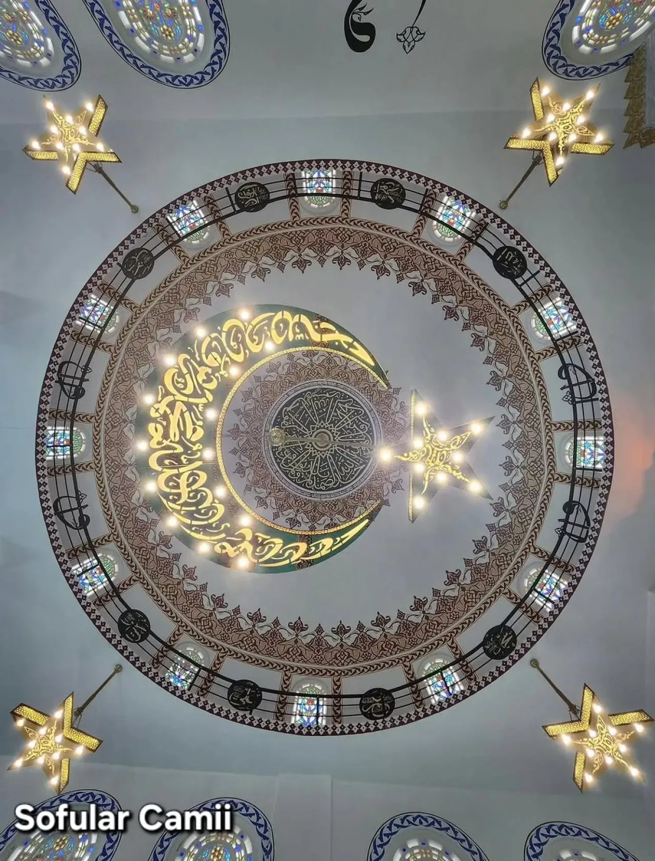 Gölcük Belediye Başkanı Ali Yıldırım Sezer'den Üç Aylar Mesajı Gölcük Belediye Başkanı Ali Yıldırım Sezer'den Üç Aylar Mesajı