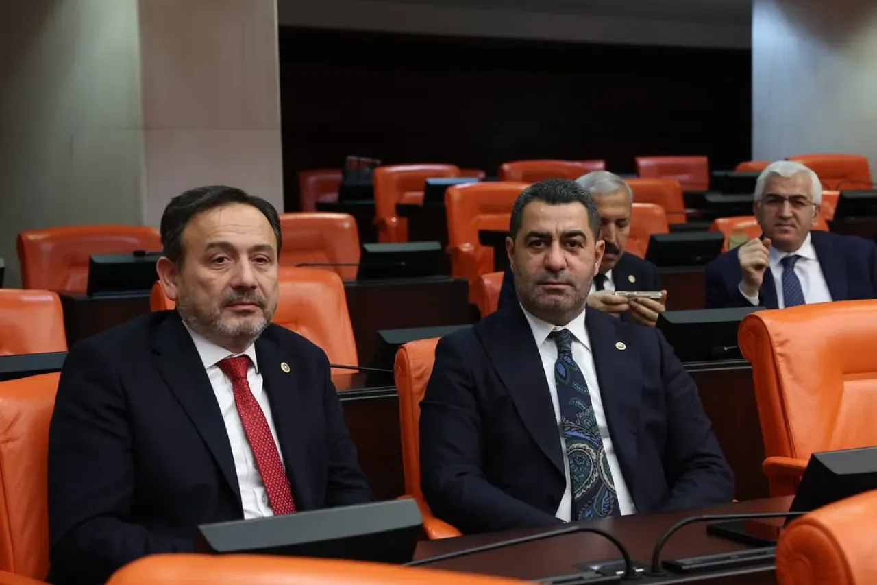 TBMM'de 2026 Yılı Merkezi Yönetim Bütçe Görüşmeleri Sürüyor TBMM'de 2026 Yılı Merkezi Yönetim Bütçe Görüşmeleri Sürüyor