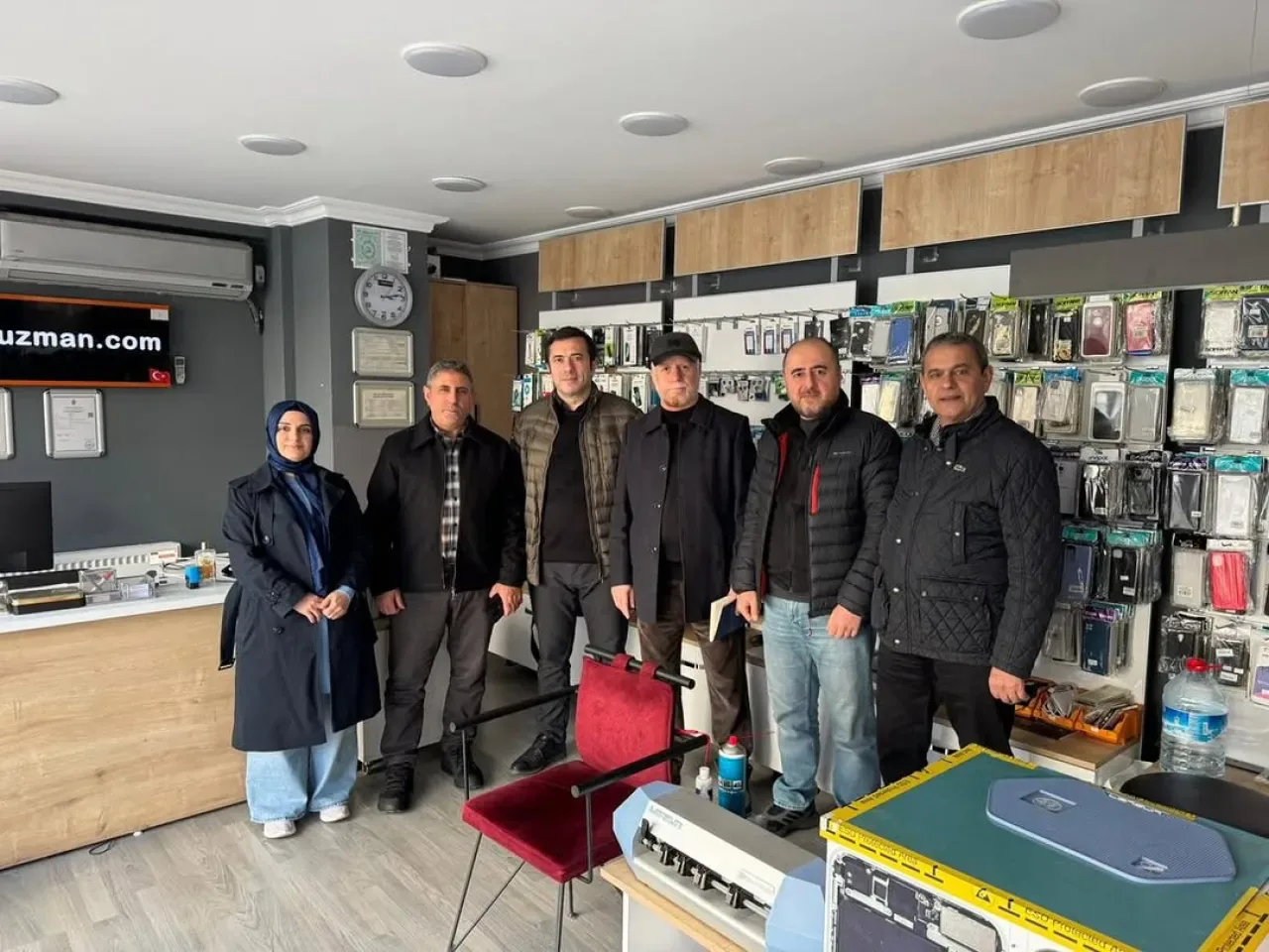 AK Parti Ümraniye İlçe Teşkilatı Mahalle Ziyaretlerini Sürdürüyor AK Parti Ümraniye İlçe Teşkilatı Mahalle Ziyaretlerini Sürdürüyor