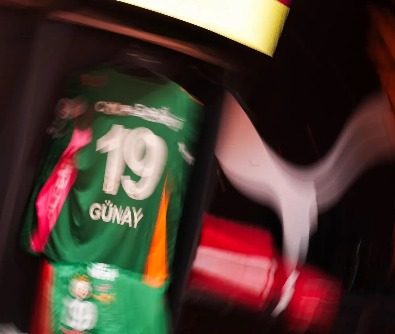 Galatasaray Soyunma Odası Enerji Çözümleriyle Yenilendi Galatasaray Soyunma Odası Enerji Çözümleriyle Yenilendi