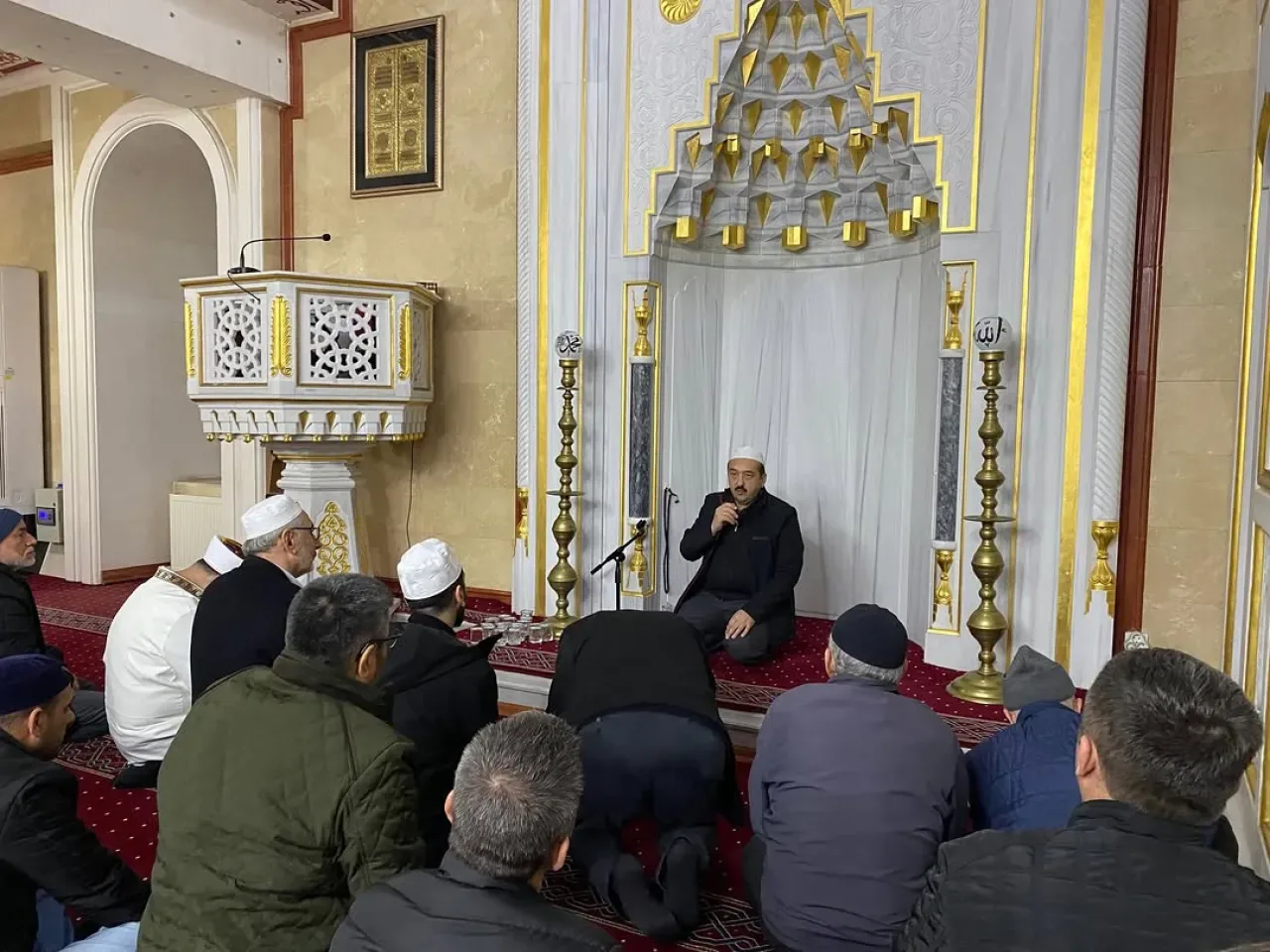 Bakırköy'de Sabah Namazı Buluşmalarına Devam Bakırköy'de Sabah Namazı Buluşmalarına Devam