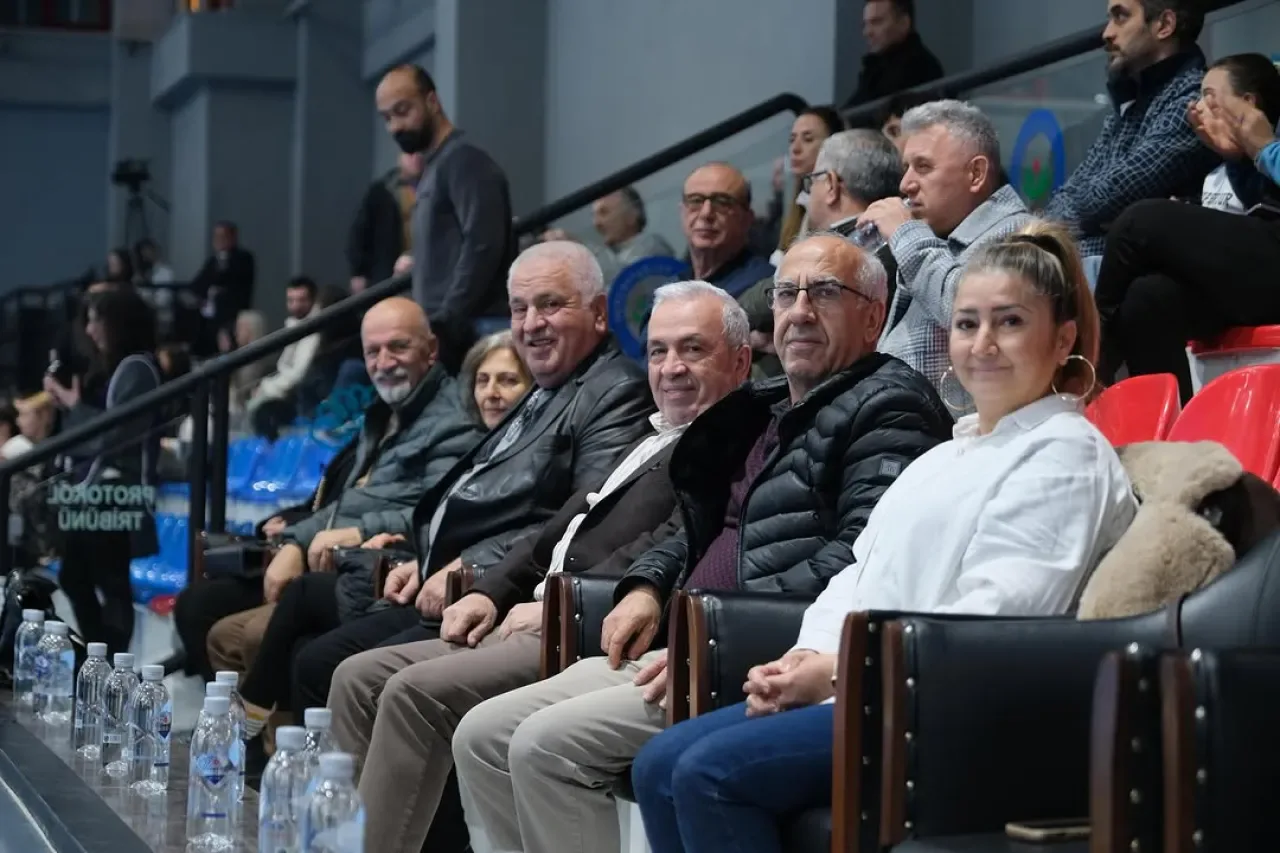 Nilüfer Belediyespor, Ankara Hentbol SK Karşısında Zafere Ulaştı Nilüfer Belediyespor, Ankara Hentbol SK Karşısında Zafere Ulaştı