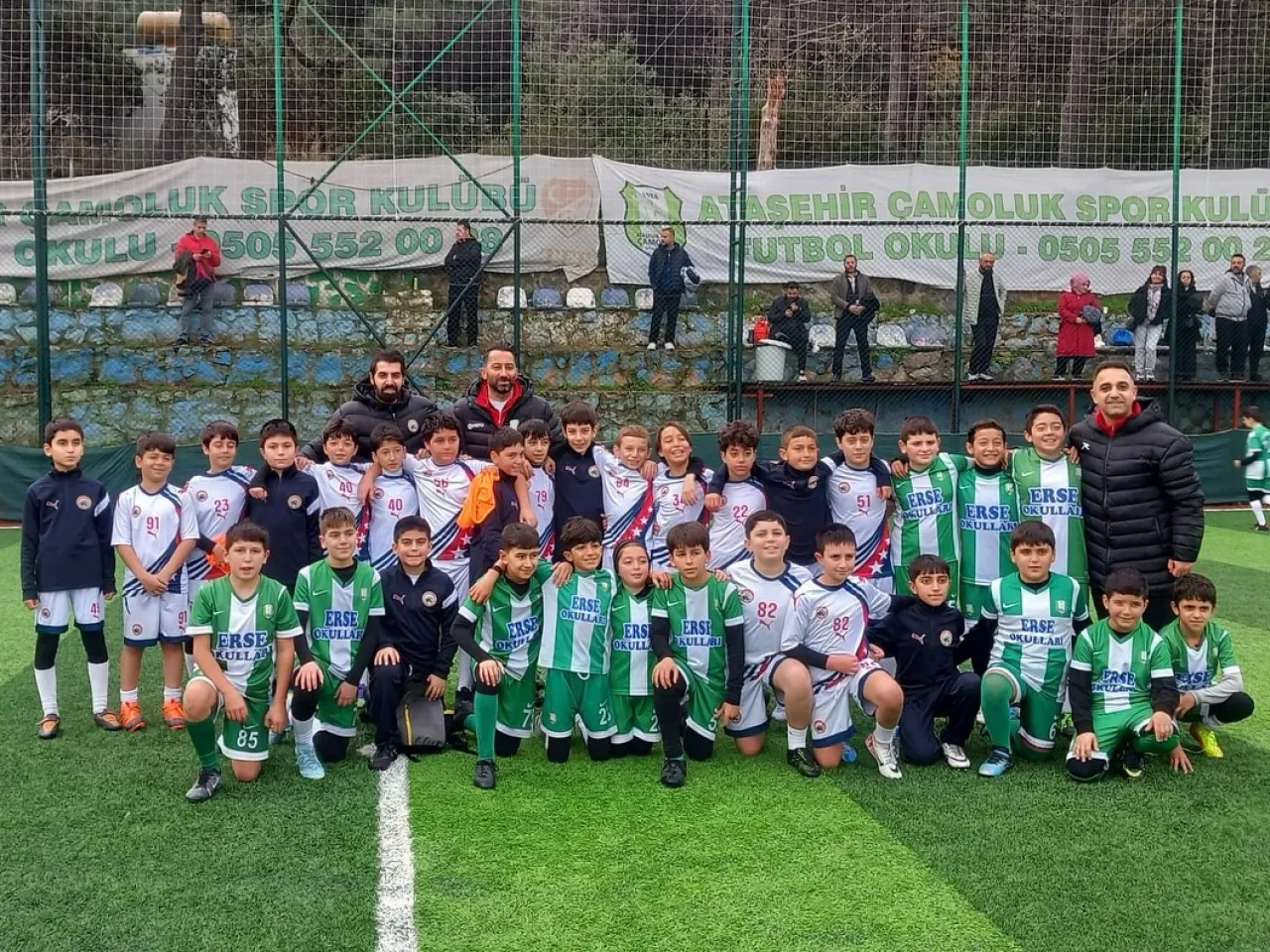 Çamoluk Spor Kulübü'nde Dostluk Maçı: Kazanan Kayışdağı Spor Oldu Çamoluk Spor Kulübü'nde Dostluk Maçı: Kazanan Kayışdağı Spor Oldu