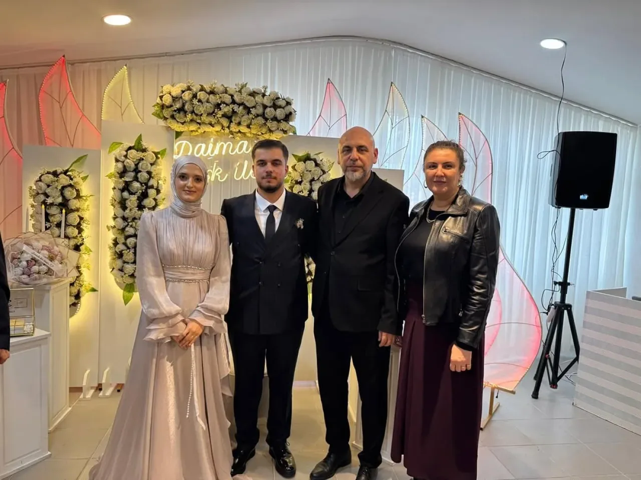 Orhangazi Belediye Başkanı Bekir Aydın, Çalışanının Nişan Töreninde Orhangazi Belediye Başkanı Bekir Aydın, Çalışanının Nişan Töreninde