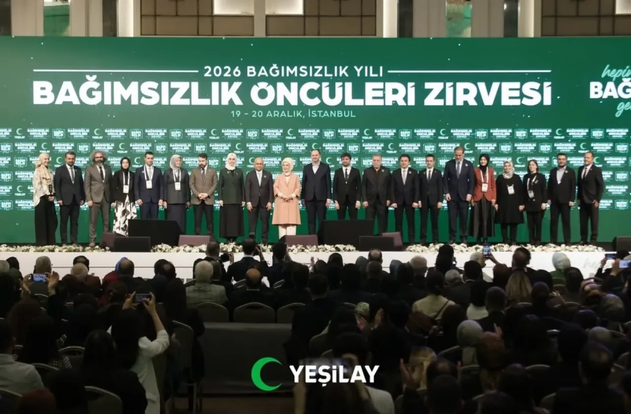 Gaziosmanpaşa Yeşilay, Bağımsızlık Öncüleri Zirvesi'nde Bağımlılıkla Mücadeleyi Konuştu Gaziosmanpaşa Yeşilay, Bağımsızlık Öncüleri Zirvesi'nde Bağımlılıkla Mücadeleyi Konuştu