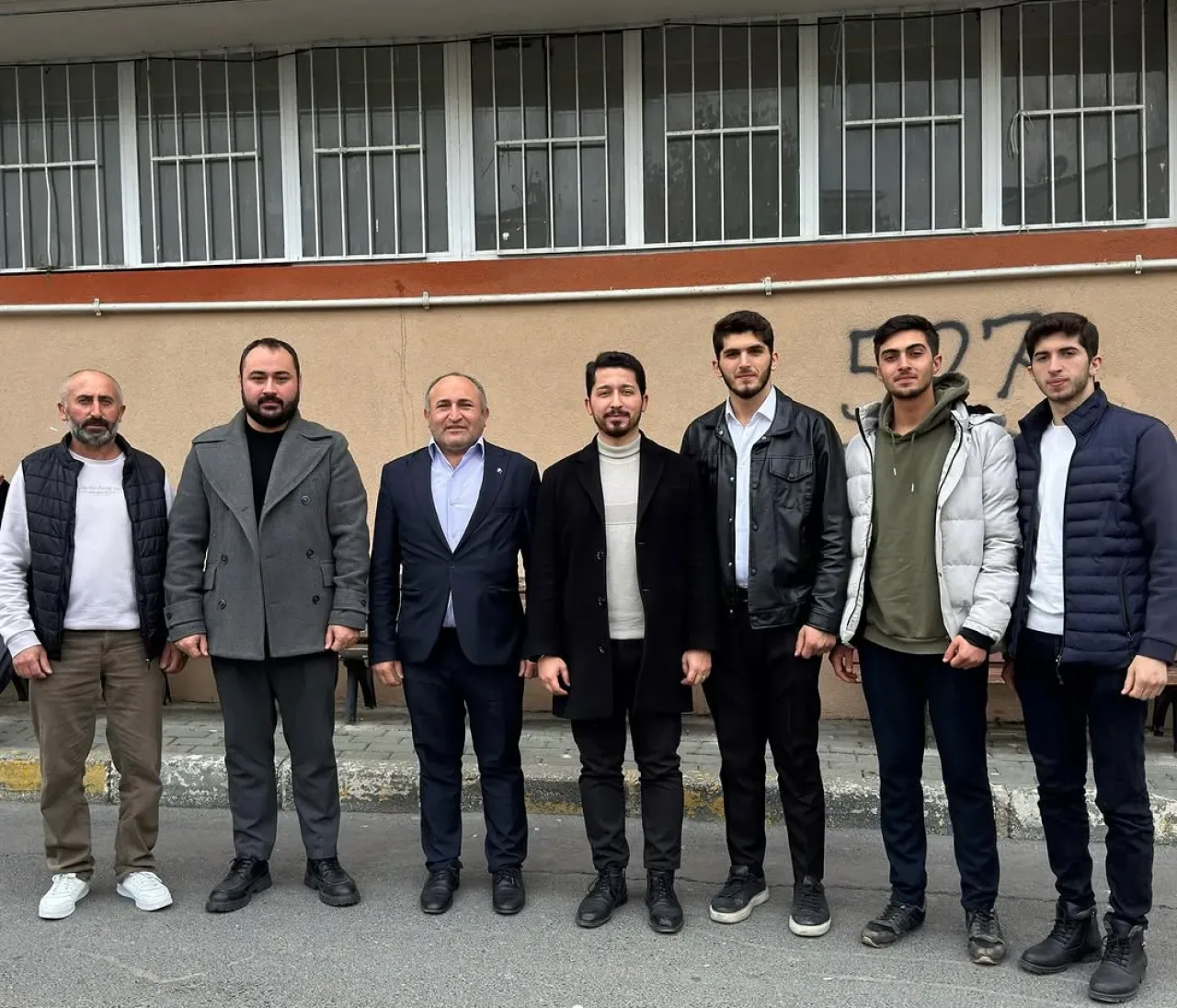 Avcılar'da Dernek Ziyaretleri ve Gençlik Enerjisi Avcılar'da Dernek Ziyaretleri ve Gençlik Enerjisi
