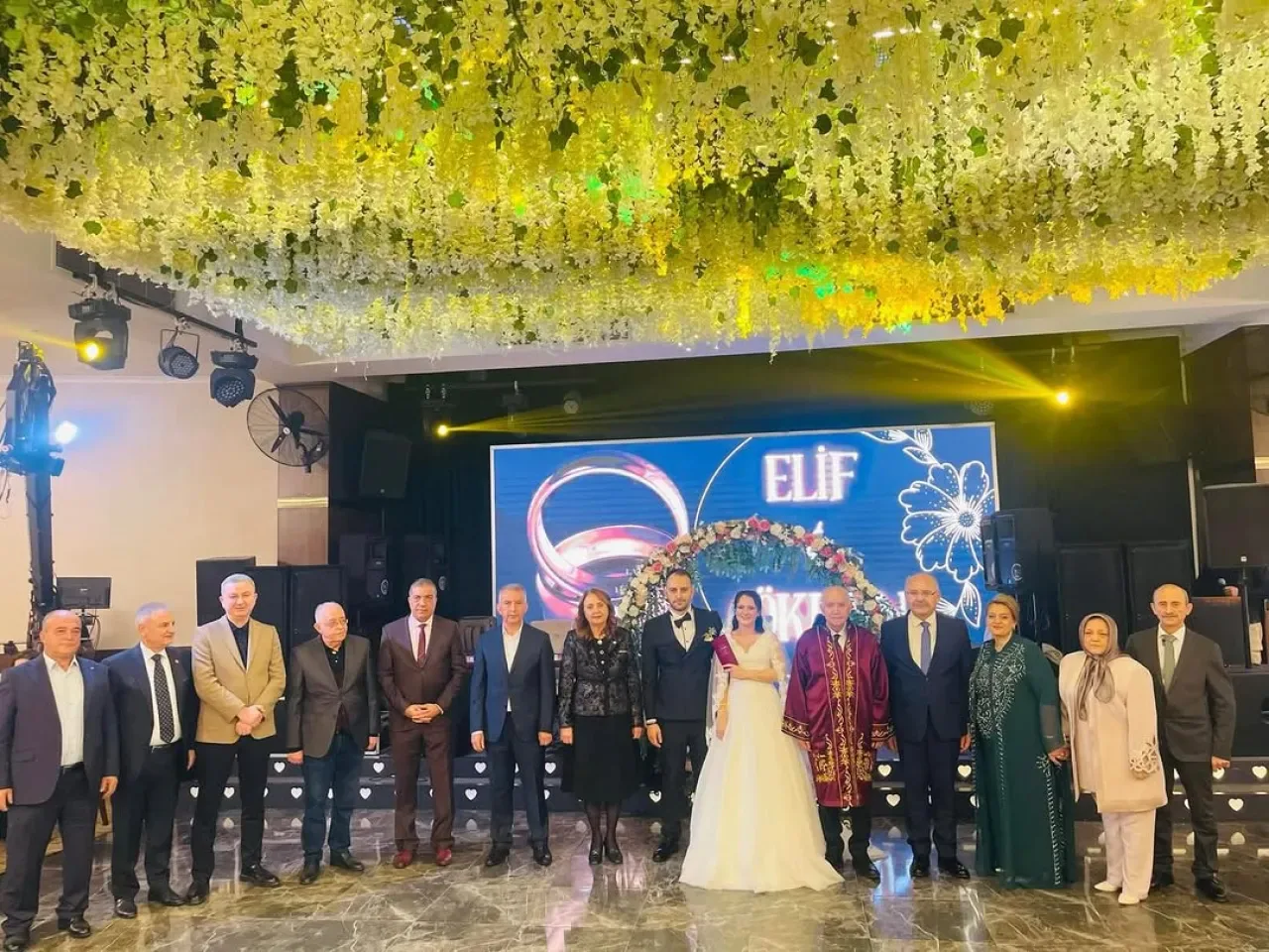 Gökhan Mandal ile Elif Tarım'ın Nikah Töreni Çamlıdere'de Gerçekleşti Gökhan Mandal ile Elif Tarım'ın Nikah Töreni Çamlıdere'de Gerçekleşti