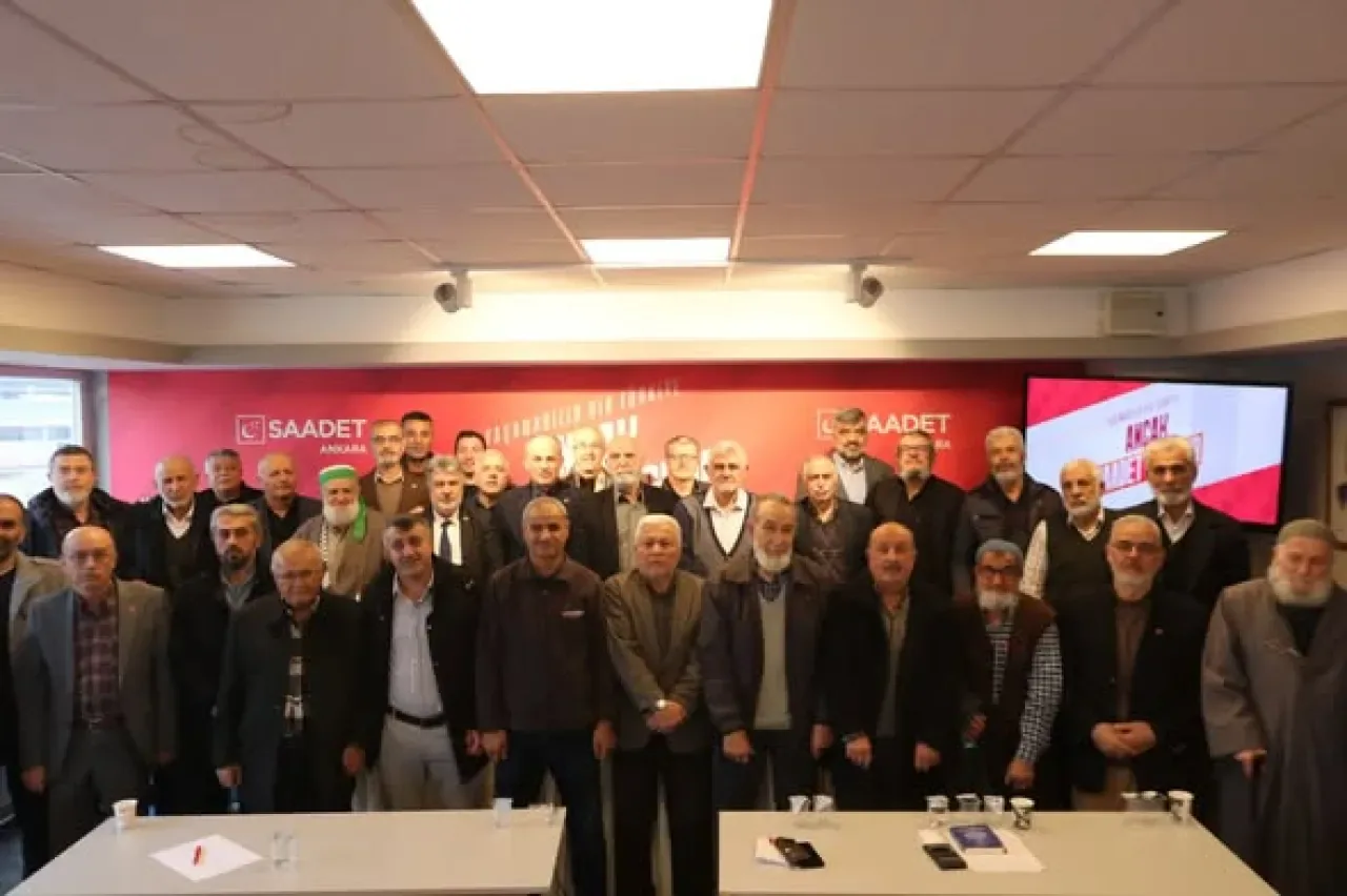 Saadet Partisi Ankara'da Teşkilat Eğitim Programını Tamamladı Saadet Partisi Ankara'da Teşkilat Eğitim Programını Tamamladı