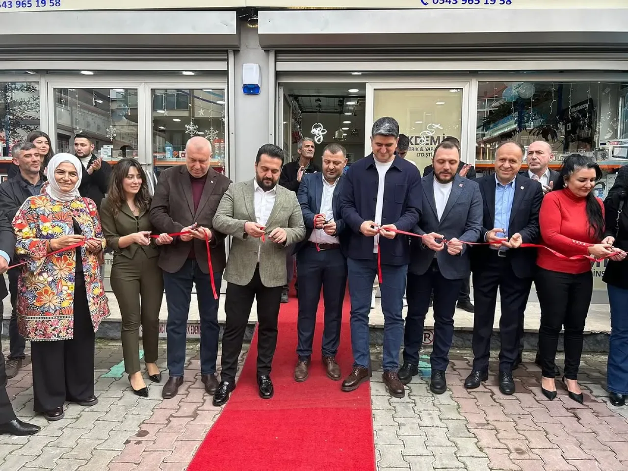 AK Parti Kartal İlçe Başkanı Haydar Göksoy, Gökdemir Elektrik Yapı İnşaat'ın Açılış Törenine Katıldı AK Parti Kartal İlçe Başkanı Haydar Göksoy, Gökdemir Elektrik Yapı İnşaat'ın Açılış Törenine Katıldı