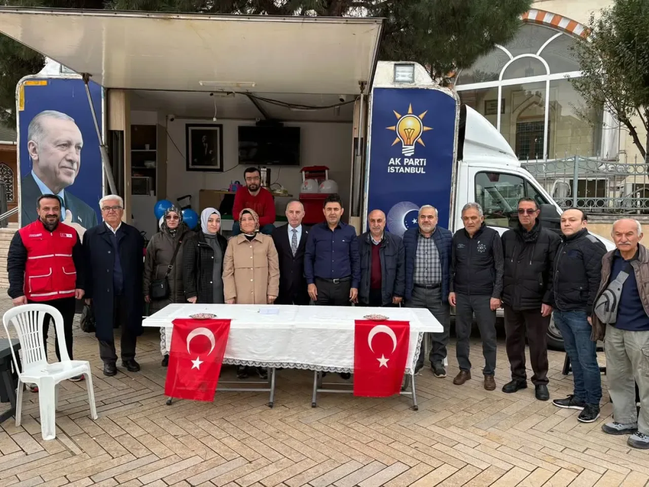 AK Parti Maltepe'de Açılan AK Nokta, Bakan Yardımcısı Boyraz Tarafından Ziyaret Edildi AK Parti Maltepe'de Açılan AK Nokta, Bakan Yardımcısı Boyraz Tarafından Ziyaret Edildi