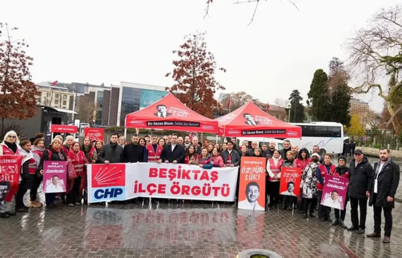 CHP Beşiktaş'tan "Gerçekleri Bilmeye Hakkınız Var" Temalı Basın Açıklaması CHP Beşiktaş'tan "Gerçekleri Bilmeye Hakkınız Var" Temalı Basın Açıklaması