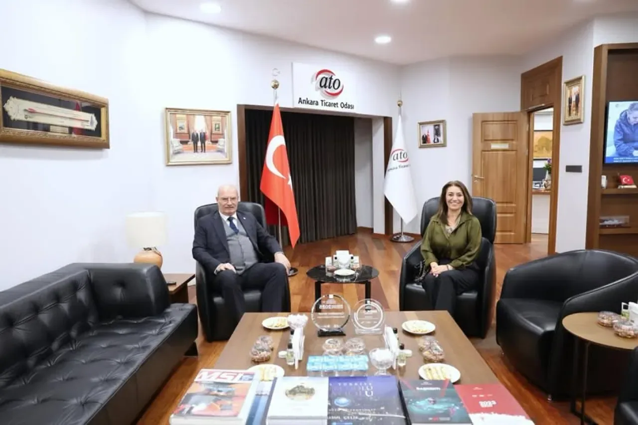 Ankara Ticaret Odası ve KAİSDER'den İş Birliği Görüşmesi Ankara Ticaret Odası ve KAİSDER'den İş Birliği Görüşmesi