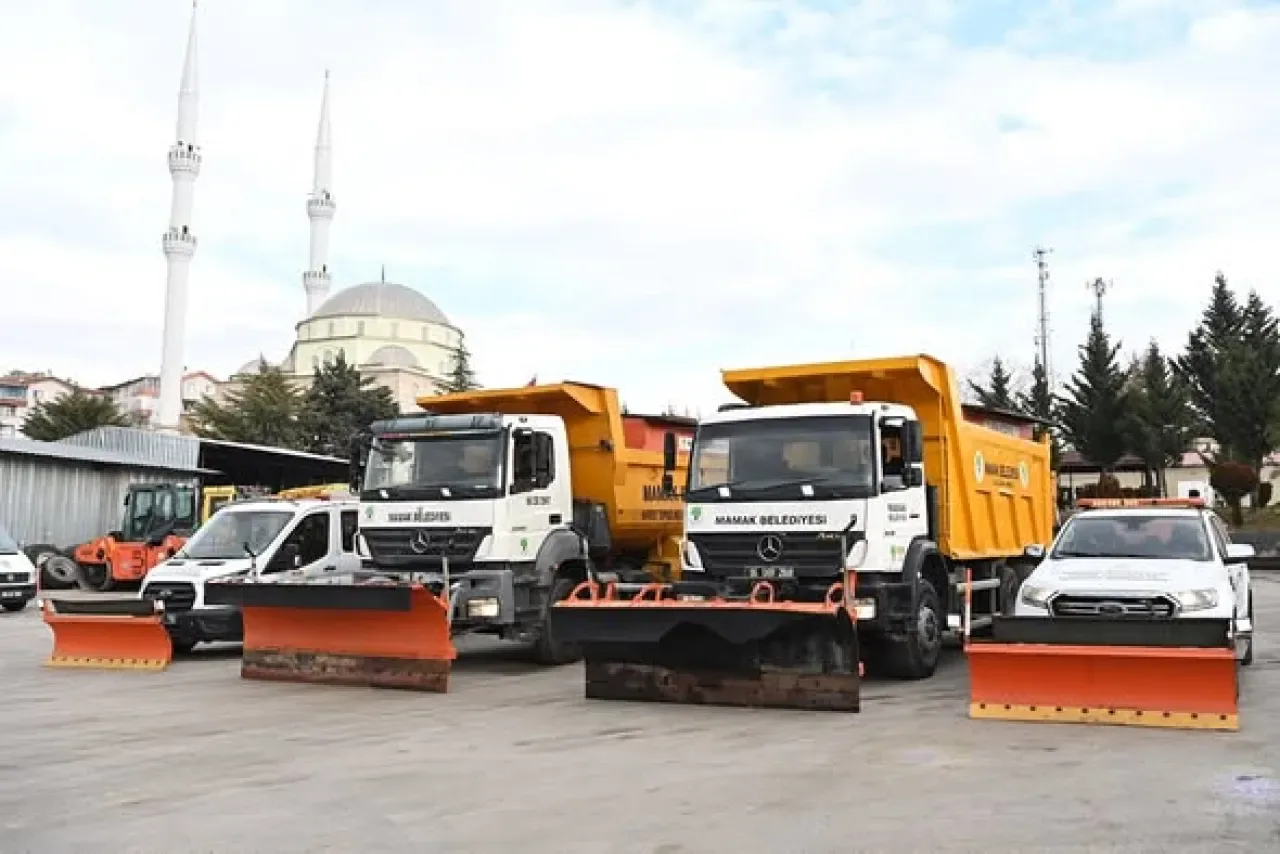 Mamak Belediyesi Kış Hazırlıklarını Tamamladı Mamak Belediyesi Kış Hazırlıklarını Tamamladı