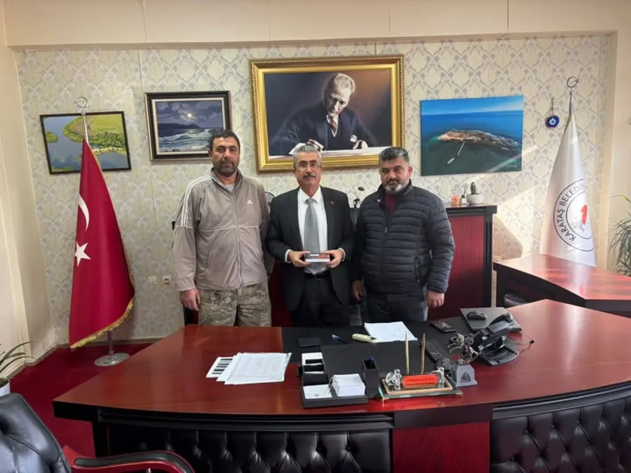 Karataş Belediyesi, Kulübüne Kazandırdığı Piyango Ödülünü Yeniden Bağışladı Karataş Belediyesi, Kulübüne Kazandırdığı Piyango Ödülünü Yeniden Bağışladı