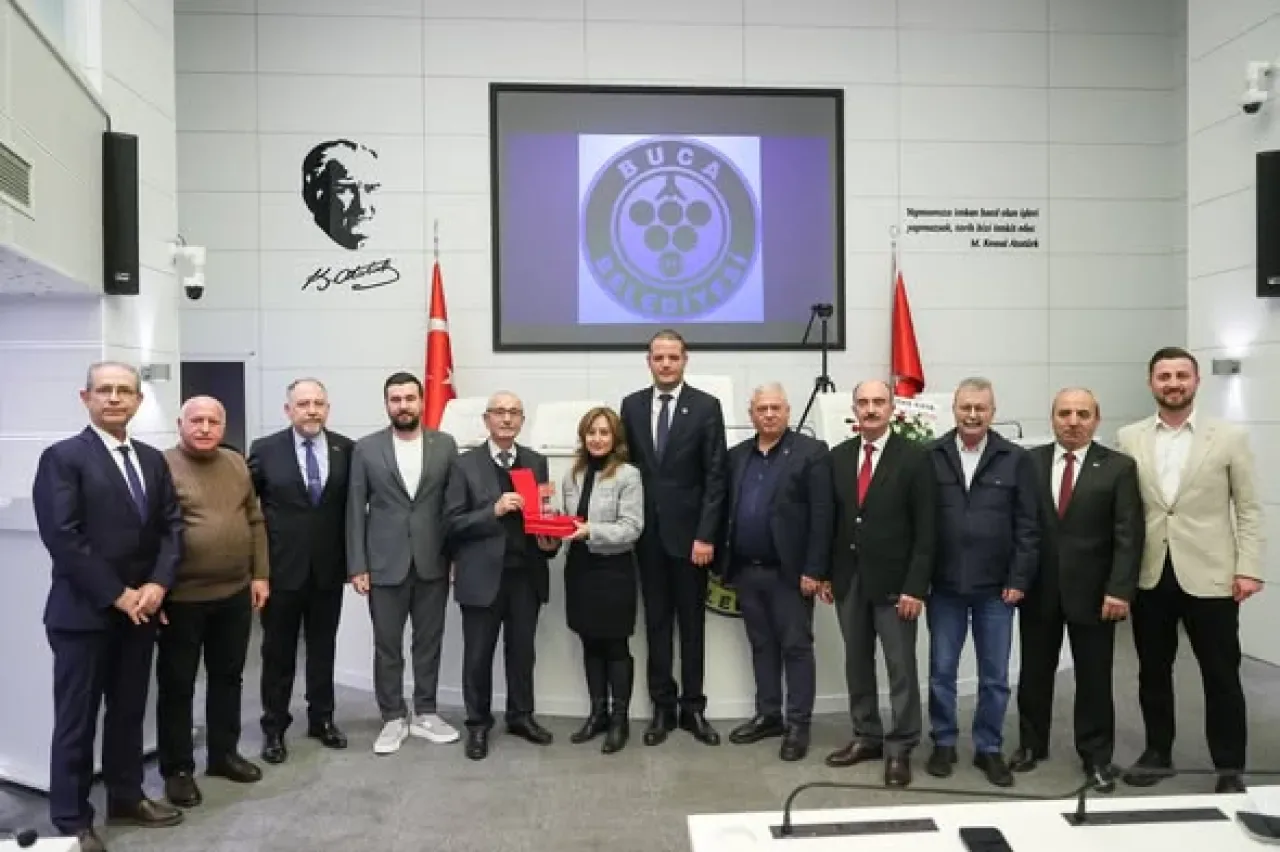 Buca'da Kuzey Makedonya Türklerinin Eğitim Mücadelesi Konuşuldu Buca'da Kuzey Makedonya Türklerinin Eğitim Mücadelesi Konuşuldu
