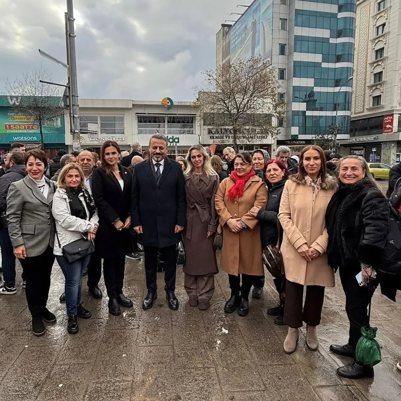 CHP Ümraniye Kadın Kolları, İstanbul Genelinde Şeffaflık Vurgusu Yaptı CHP Ümraniye Kadın Kolları, İstanbul Genelinde Şeffaflık Vurgusu Yaptı