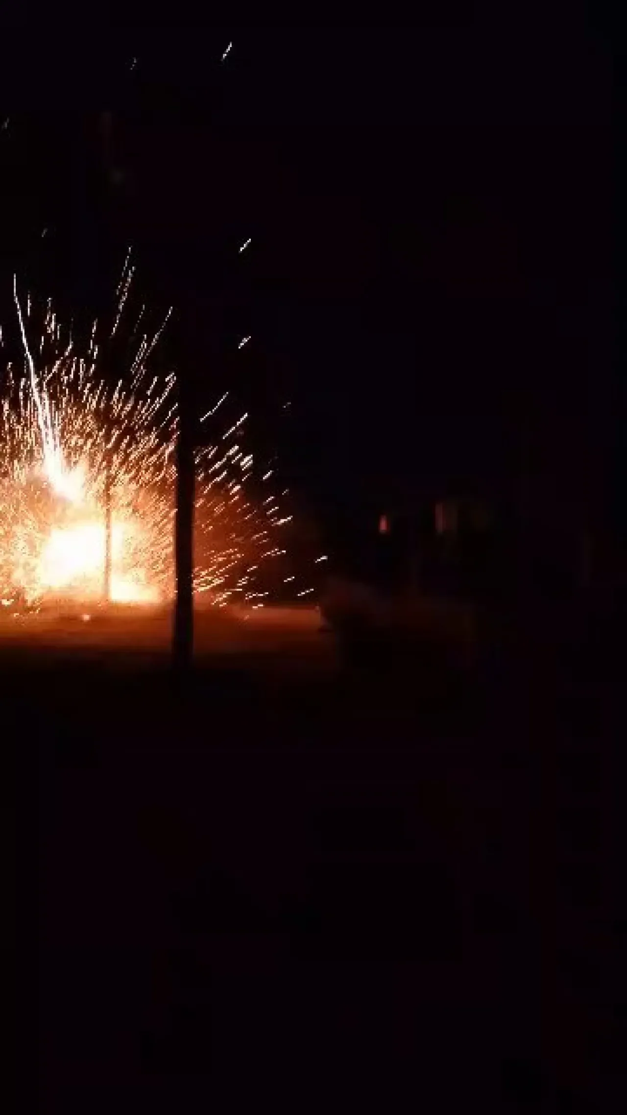 Halep'te YPG/PKK ile Suriye Ordusu Arasında Çatışmalar Şiddetleniyor Halep'te YPG/PKK ile Suriye Ordusu Arasında Çatışmalar Şiddetleniyor