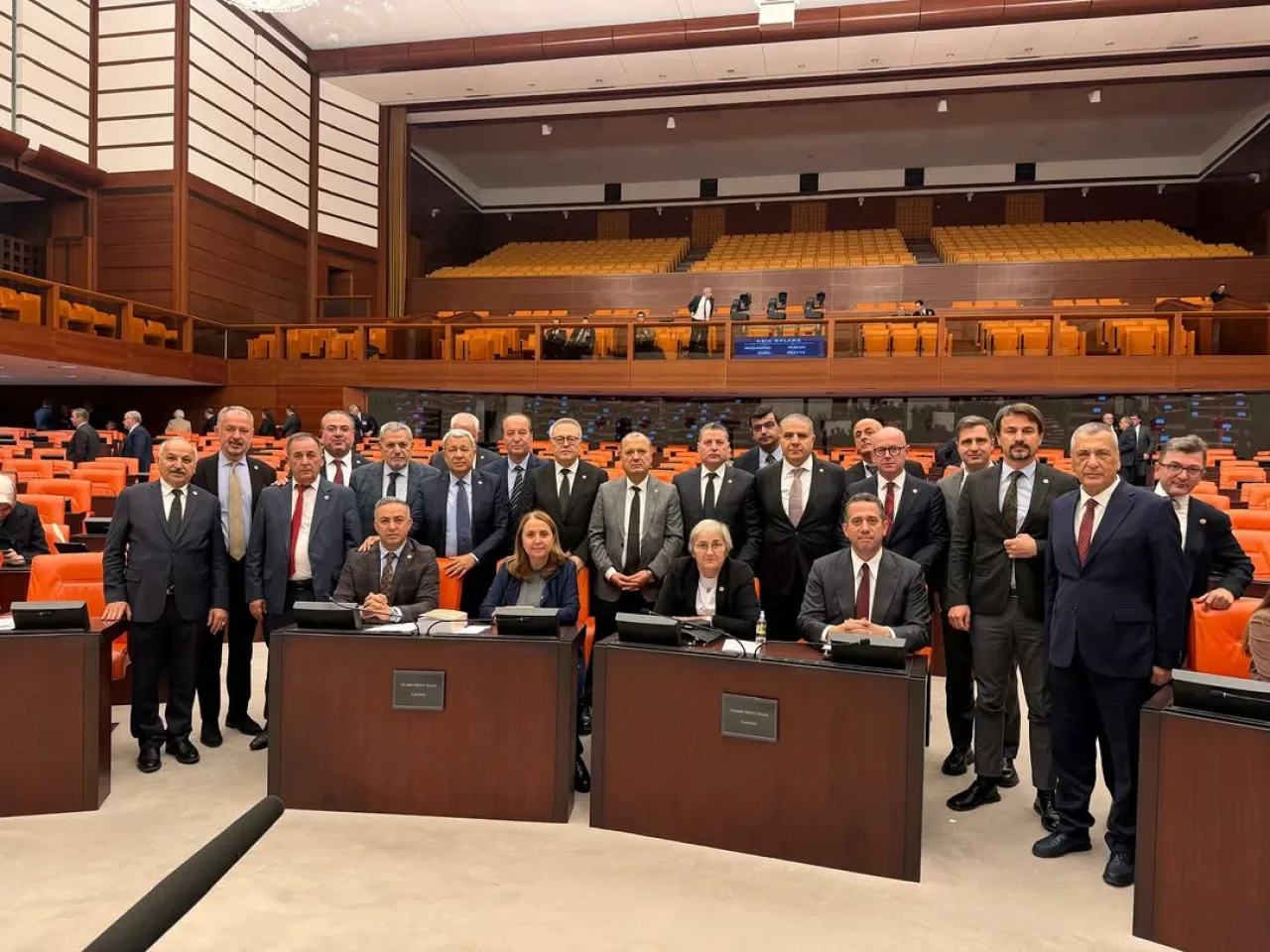 Gaziantep Milletvekili Öztürkmen'den TBMM Çalışmaları Hakkında Açıklama Gaziantep Milletvekili Öztürkmen'den TBMM Çalışmaları Hakkında Açıklama