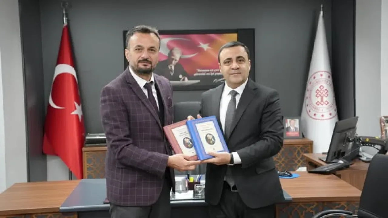 Kayseri'de Azerbaycan-Türkiye Kültürel İş Birliği Görüşmeleri Kayseri'de Azerbaycan-Türkiye Kültürel İş Birliği Görüşmeleri