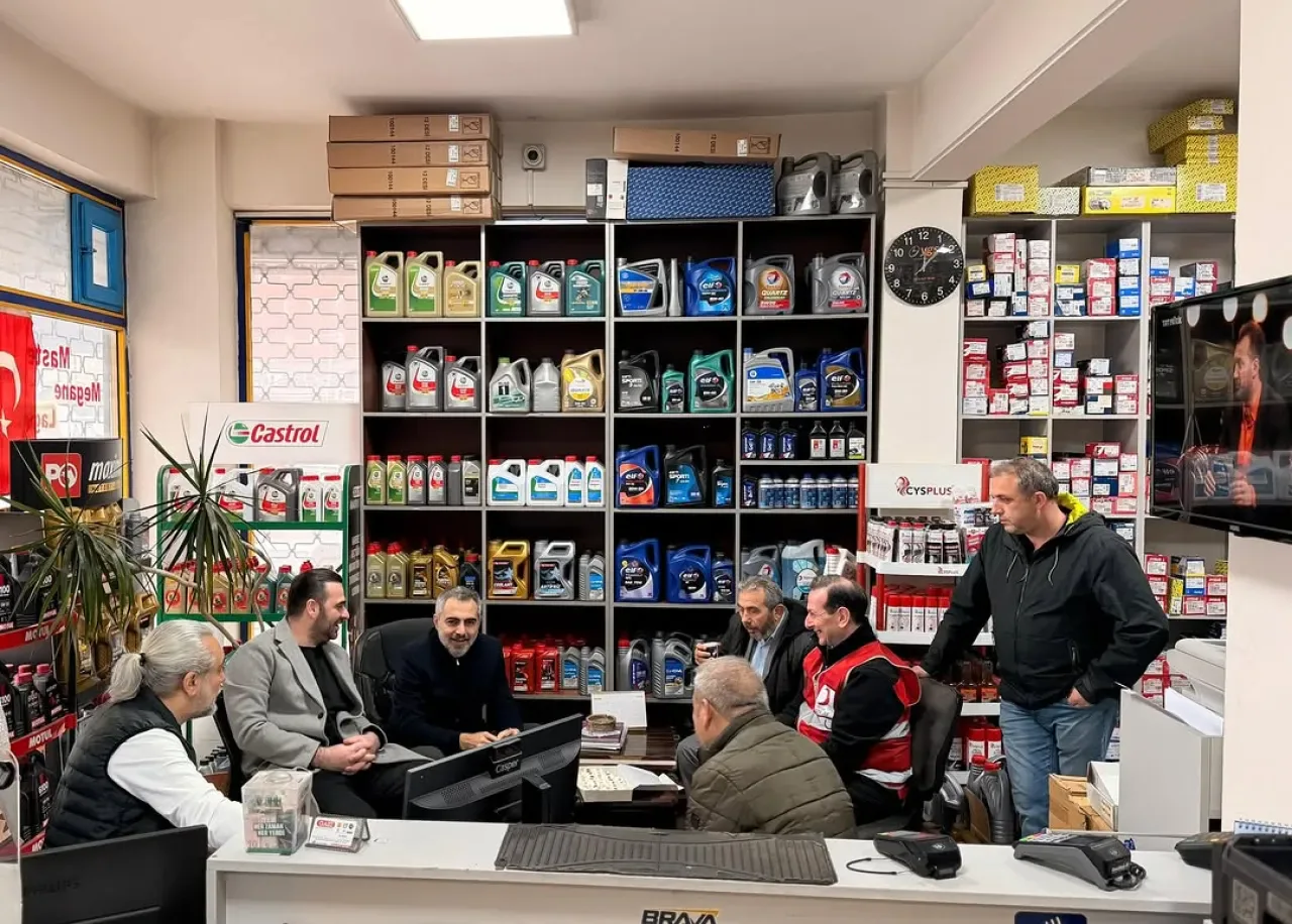 AK Parti Ataşehir İlçe Başkanlığı Esnaf ve Komşu Ziyaretlerini Gerçekleştirdi AK Parti Ataşehir İlçe Başkanlığı Esnaf ve Komşu Ziyaretlerini Gerçekleştirdi