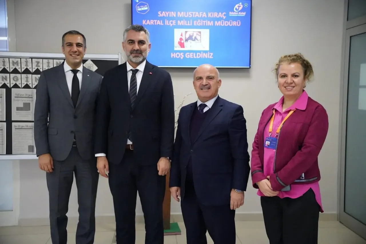 Kartal İlçe Milli Eğitim Müdürü Mustafa Kıraç, Tekden Koleji'nin Kartal Kampüsü'nü Ziyaret Etti Kartal İlçe Milli Eğitim Müdürü Mustafa Kıraç, Tekden Koleji'nin Kartal Kampüsü'nü Ziyaret Etti