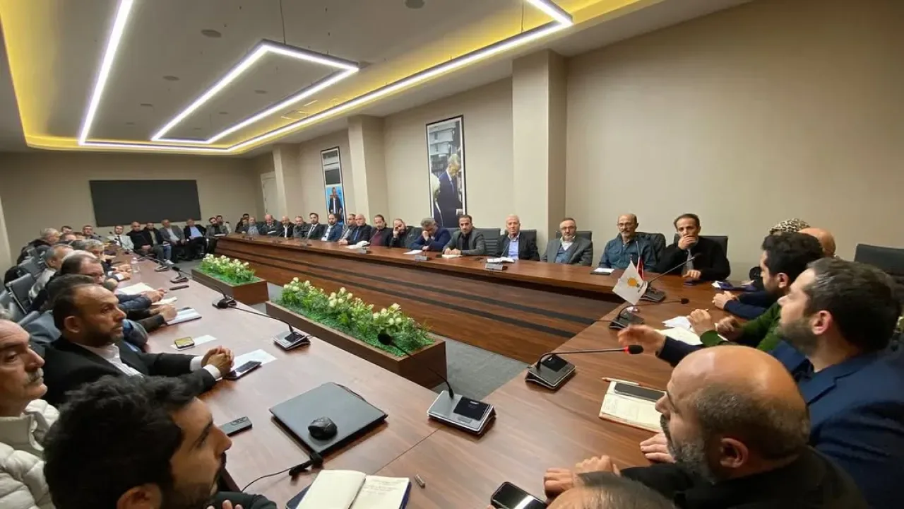 AK Parti Kartal'da Mahalle Teşkilatlarıyla Koordinasyon Toplantısı Yapıldı AK Parti Kartal'da Mahalle Teşkilatlarıyla Koordinasyon Toplantısı Yapıldı