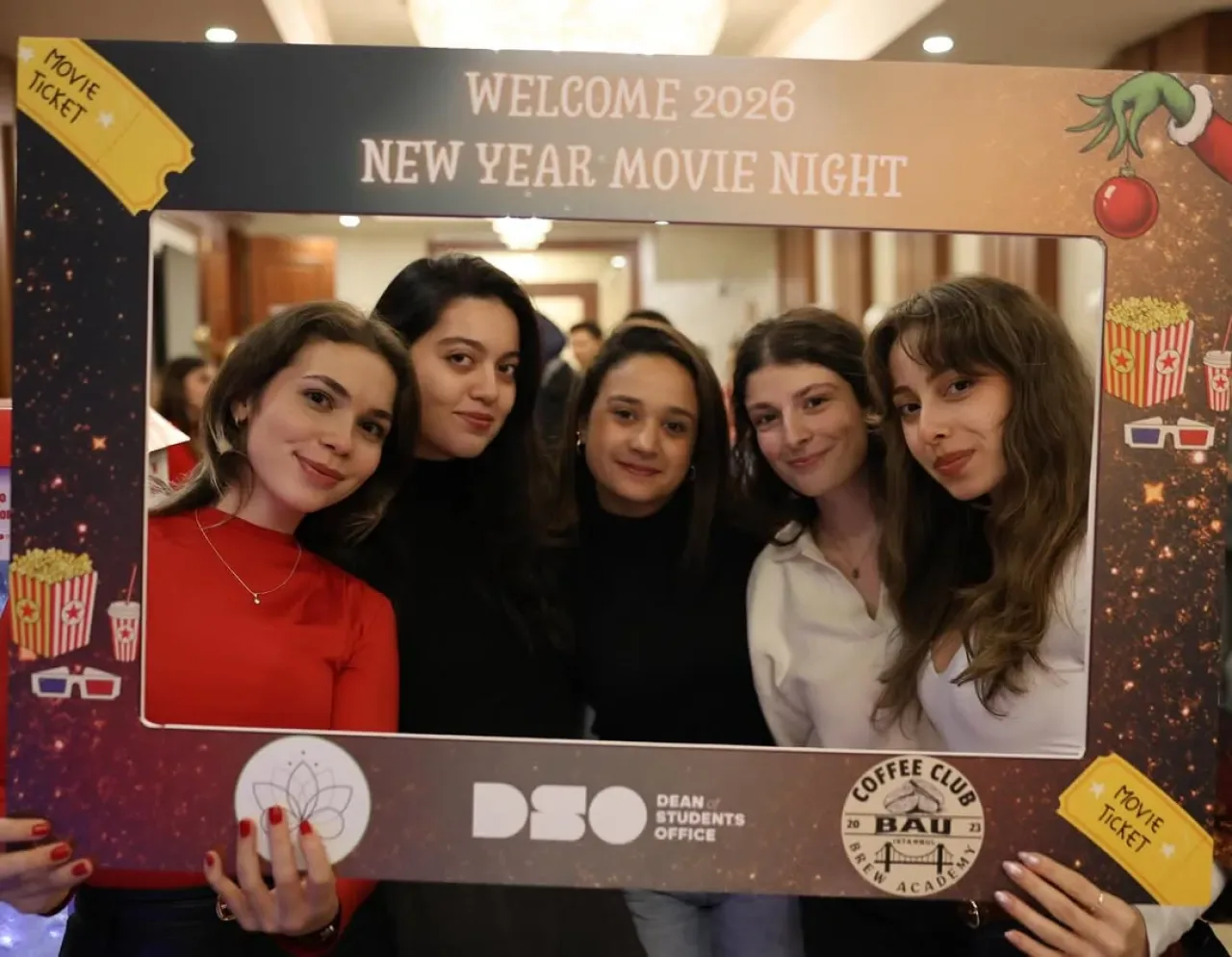 BAU Öğrenci Dekanlığı Yeni Yıl Film Gecesi Düzenledi BAU Öğrenci Dekanlığı Yeni Yıl Film Gecesi Düzenledi