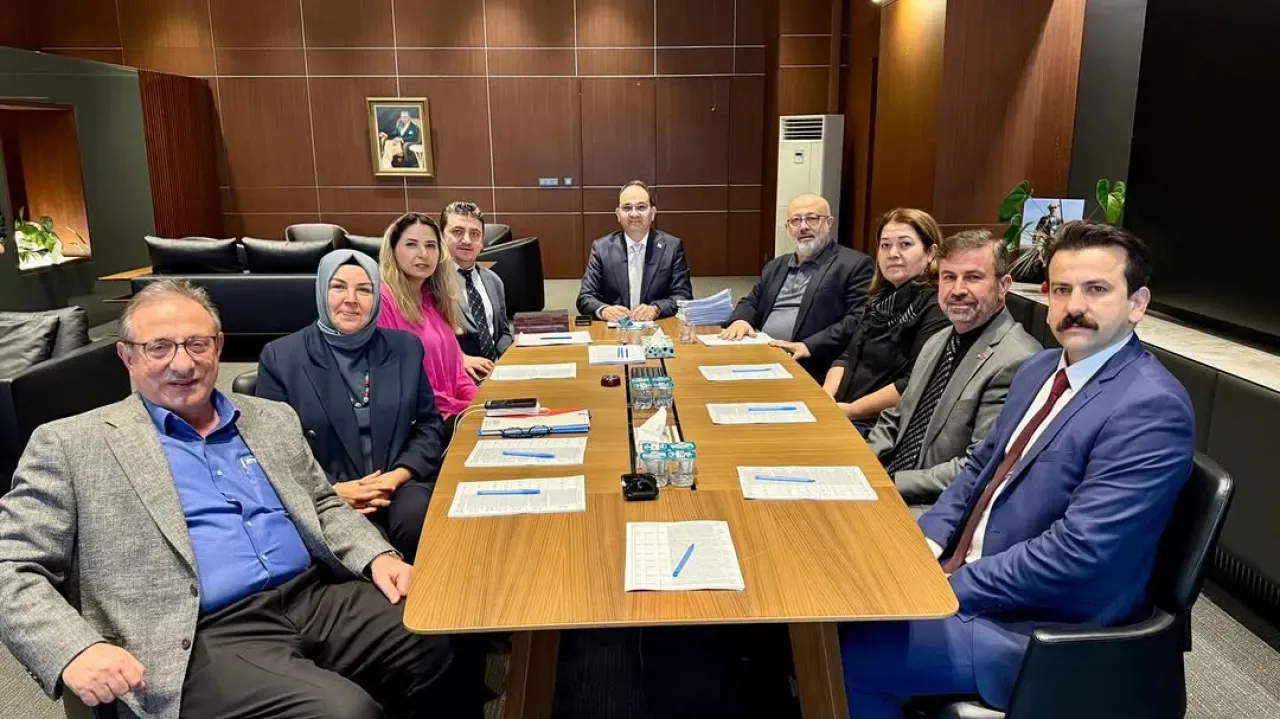 Şişli'de Sosyal Yardımlaşma Vakfı Toplantısı Gerçekleştirildi Şişli'de Sosyal Yardımlaşma Vakfı Toplantısı Gerçekleştirildi