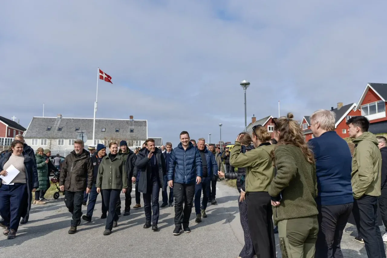 Grönland'ın Statüsü ve Fransa Cumhurbaşkanı Macron'un Açıklaması Grönland'ın Statüsü ve Fransa Cumhurbaşkanı Macron'un Açıklaması