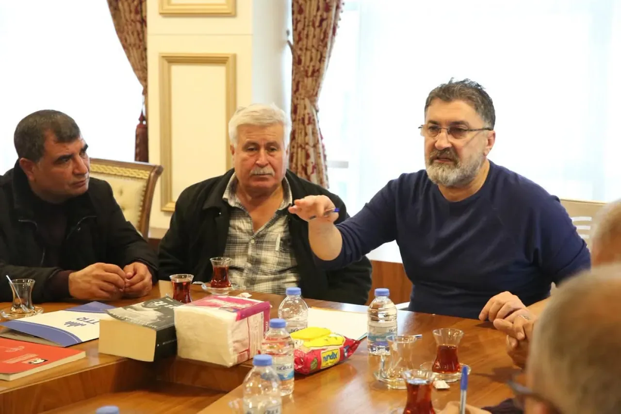 Serik Belediyesi, Mahalle Muhtarlarıyla İstişare Toplantısı Düzenledi Serik Belediyesi, Mahalle Muhtarlarıyla İstişare Toplantısı Düzenledi