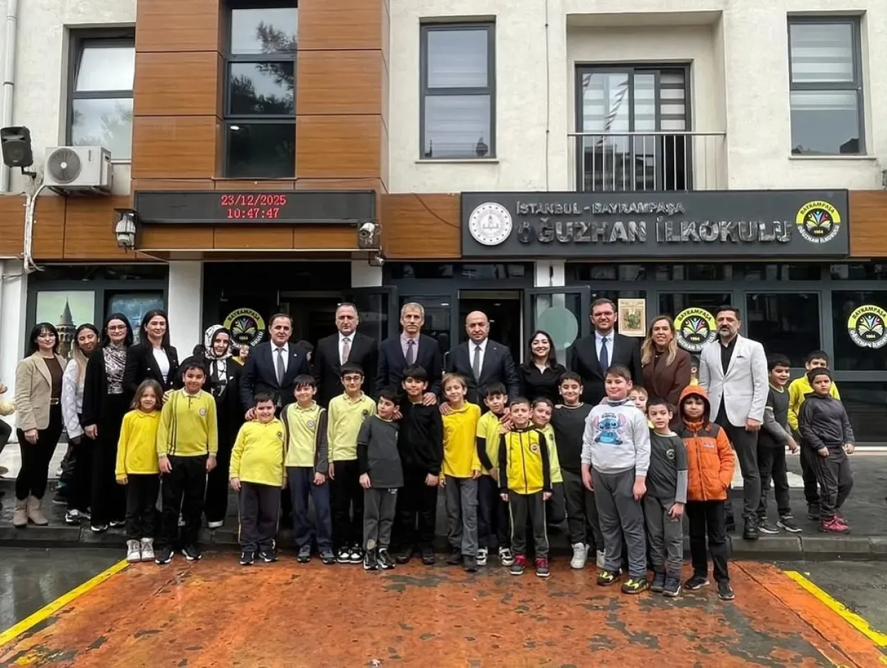 Bayrampaşa'da Eğitim Kurumlarına Kapsamlı Ziyaret Bayrampaşa'da Eğitim Kurumlarına Kapsamlı Ziyaret