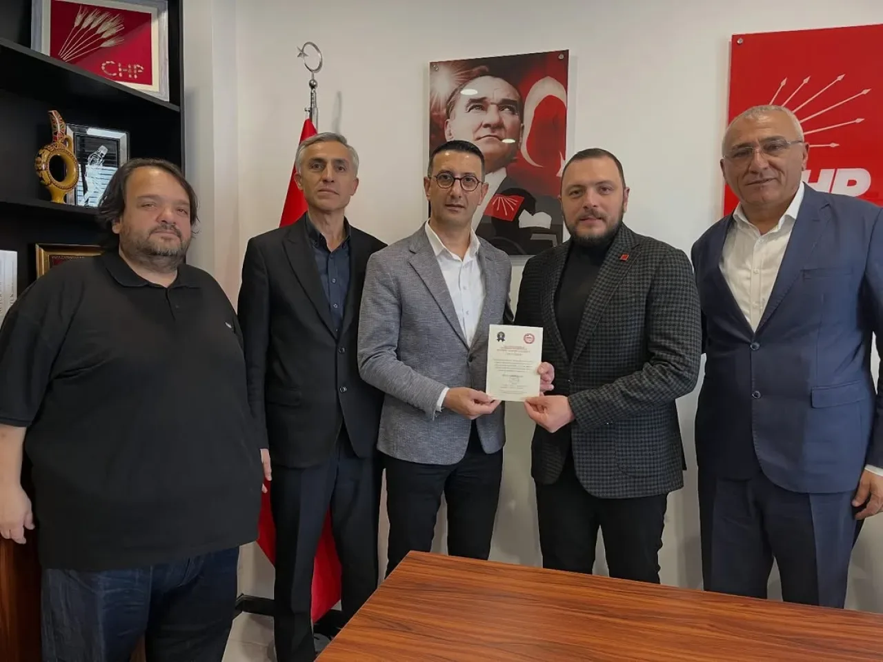 CHP Kartal İlçe Başkanlığı'na Sivas İmranlı'dan Ziyaret CHP Kartal İlçe Başkanlığı'na Sivas İmranlı'dan Ziyaret