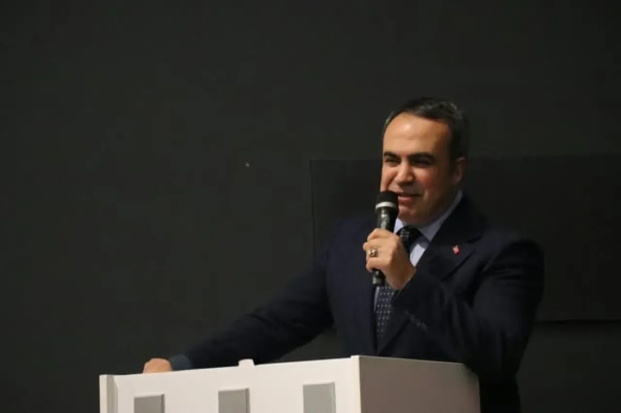 Başakşehir'de "Ailemle Sanat" Rüzgarı Esti Başakşehir'de "Ailemle Sanat" Rüzgarı Esti
