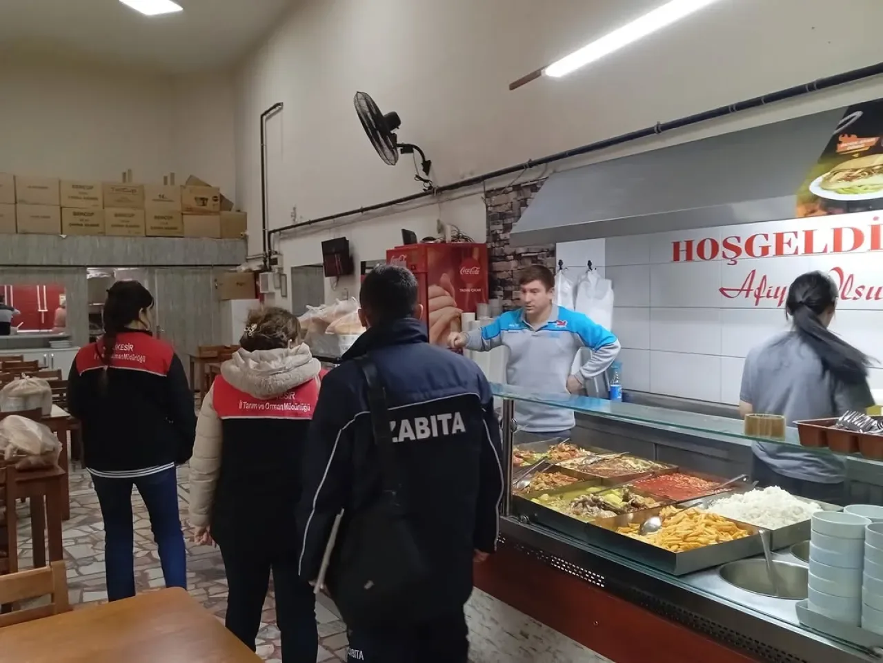 Bandırma'da Halk Sağlığı İçin Lokanta ve Pastaneler Denetim Altında Bandırma'da Halk Sağlığı İçin Lokanta ve Pastaneler Denetim Altında