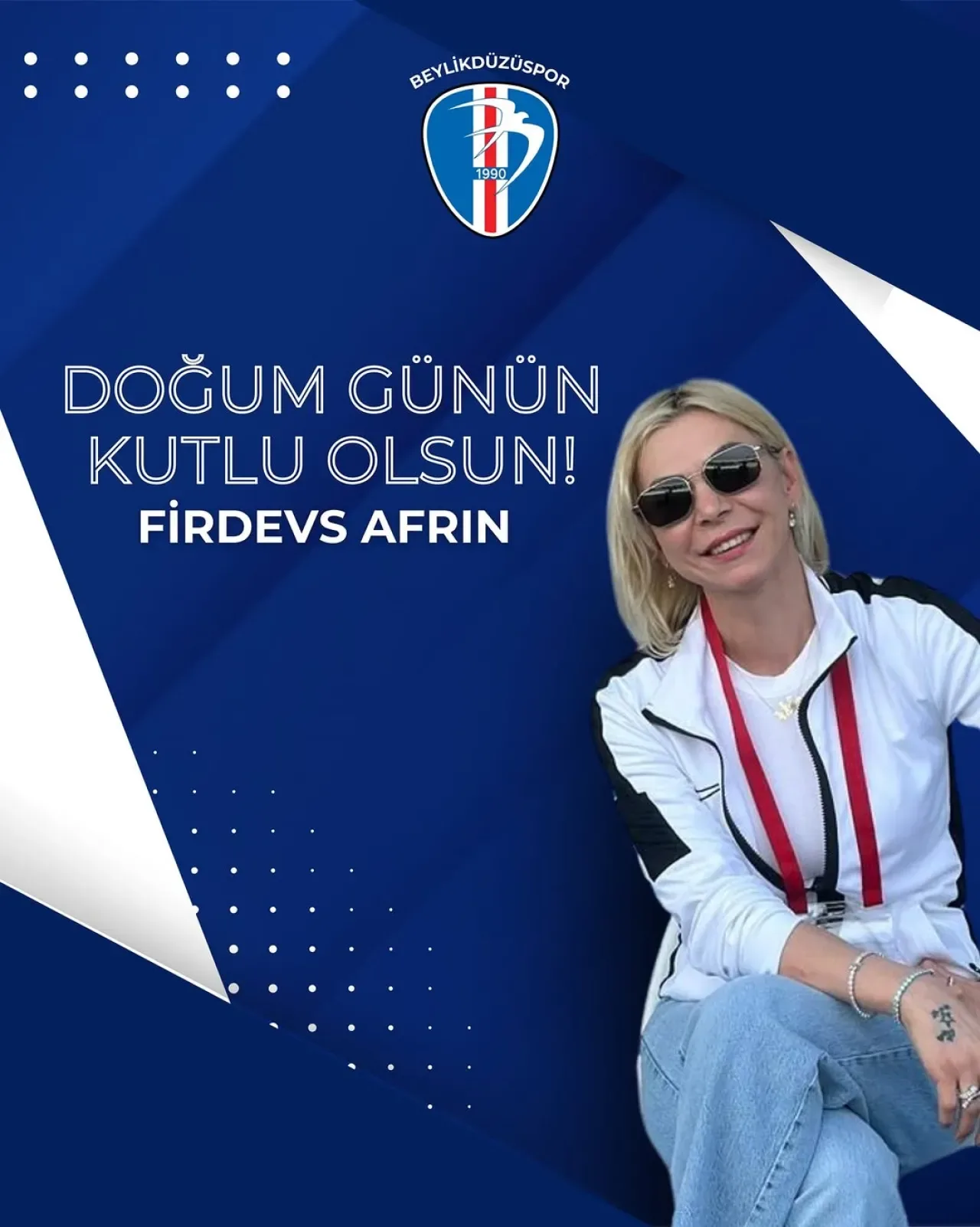 Beylikdüzü Spor Kulübü Yönetiminde Sevgi Seli: Firdevs Afrin'in Doğum Günü Kutlandı Beylikdüzü Spor Kulübü Yönetiminde Sevgi Seli: Firdevs Afrin'in Doğum Günü Kutlandı