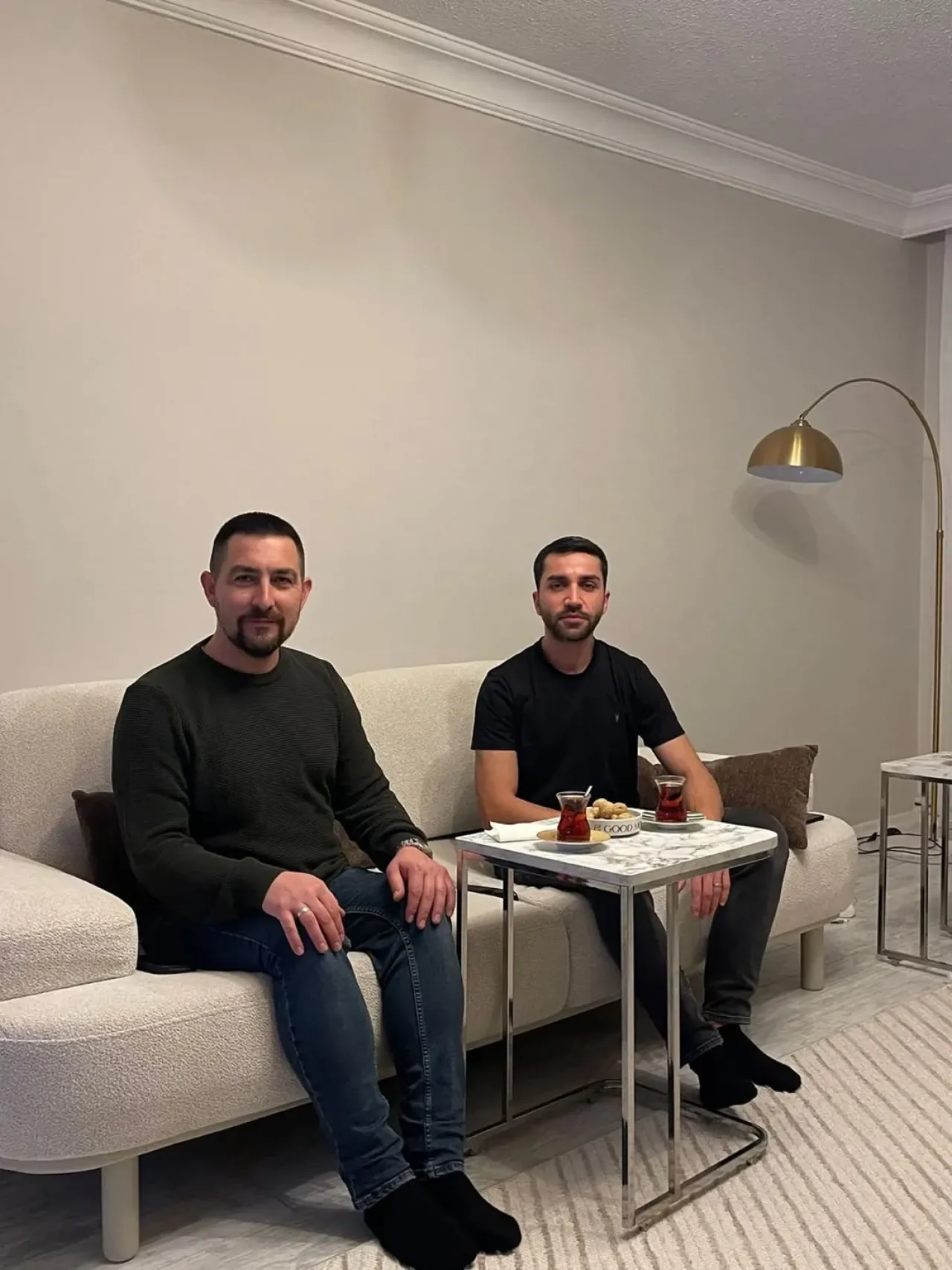MHP Beylikdüzü'nde Vatandaş Ziyareti: "Derdin Derdimizdir" MHP Beylikdüzü'nde Vatandaş Ziyareti: "Derdin Derdimizdir"