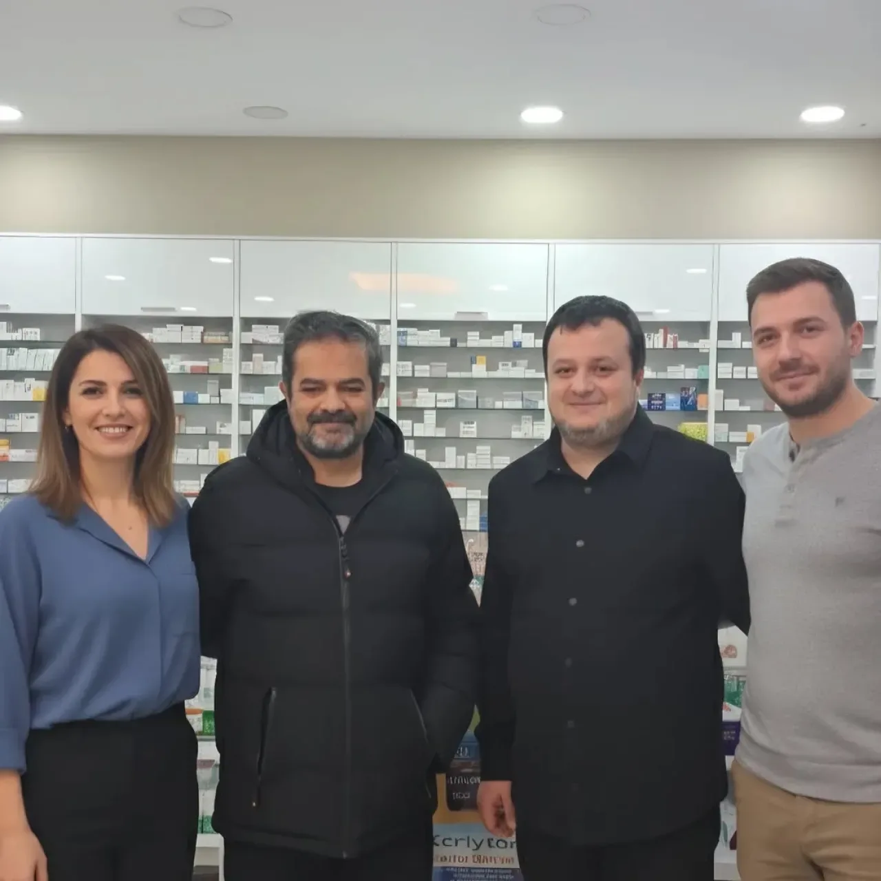 MHP Beylikdüzü'nden Vatandaşla Kucaklaşma Hamlesi: "Hayırlı Günler Komşum" MHP Beylikdüzü'nden Vatandaşla Kucaklaşma Hamlesi: "Hayırlı Günler Komşum"