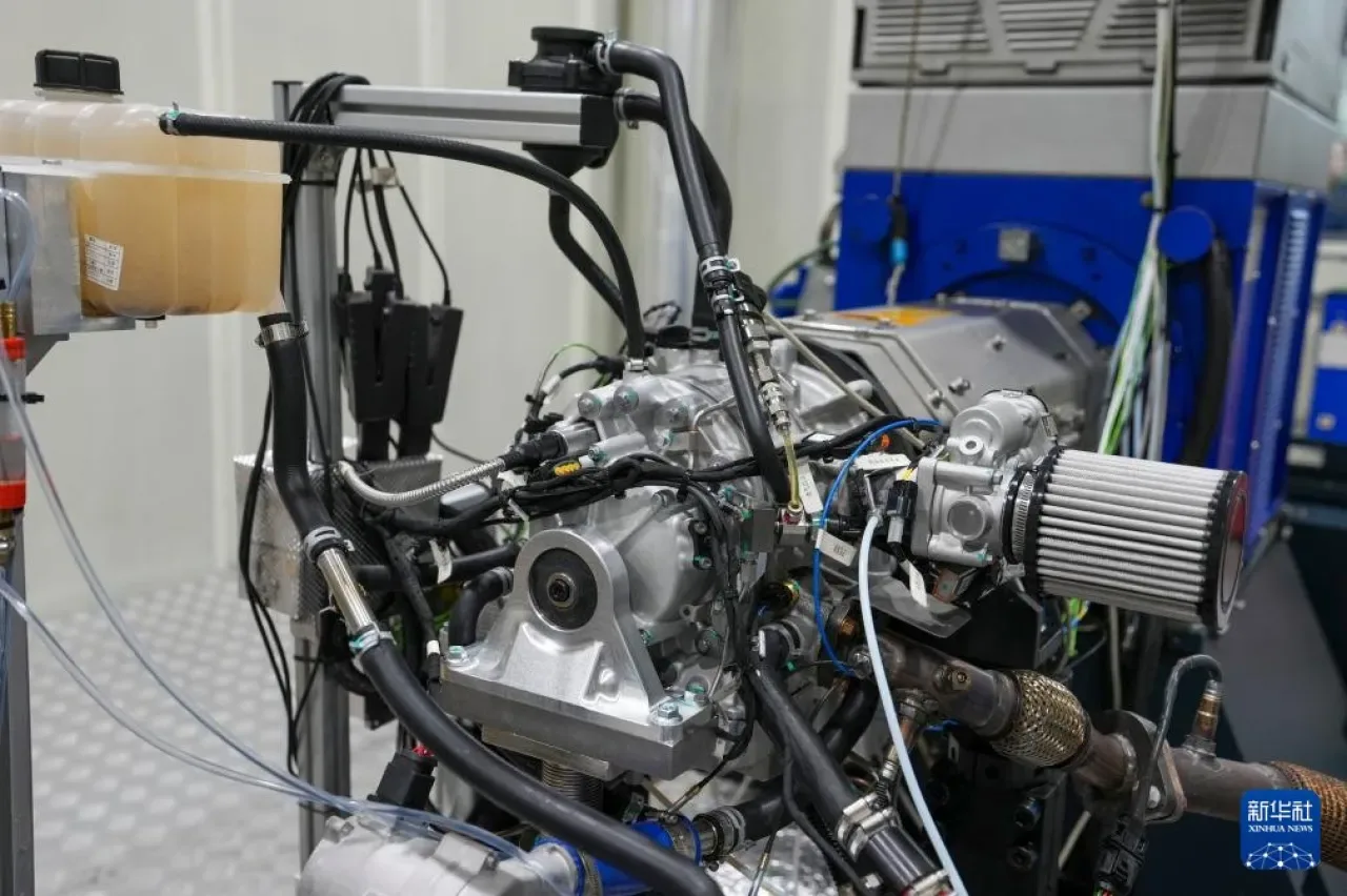 Çin, Düşük İrtifa Ekonomisi ve Elektrikli Araçlar İçin Yüksek Güçlü Döner Motorunu Ateşledi Çin, Düşük İrtifa Ekonomisi ve Elektrikli Araçlar İçin Yüksek Güçlü Döner Motorunu Ateşledi