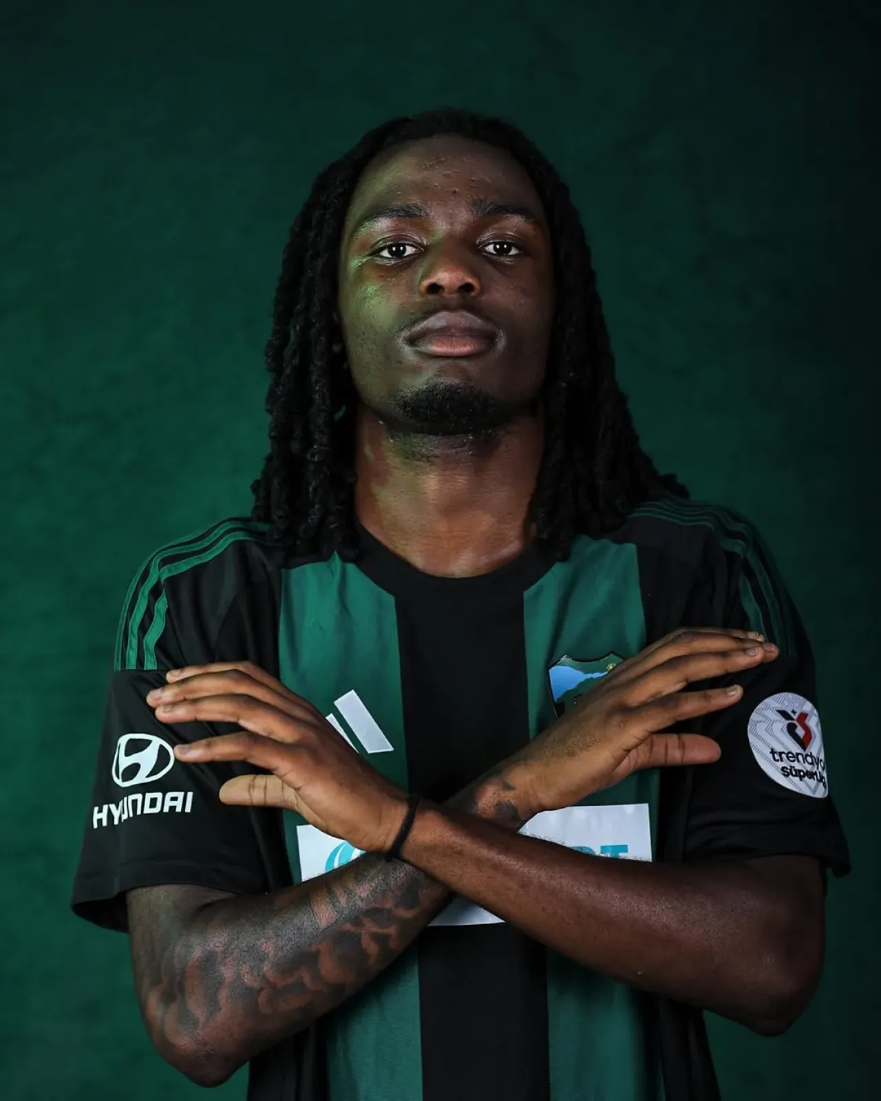 Kocaelispor, Joseph Nonge'nin Golleriyle Coştu Kocaelispor, Joseph Nonge'nin Golleriyle Coştu