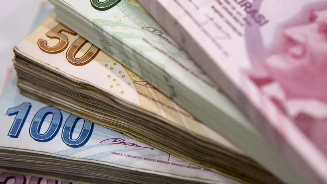 2026 Asgari Ücret Açıklandı: İşçi ve İşveren Sendikaları Uzlaştı 2026 Asgari Ücret Açıklandı: İşçi ve İşveren Sendikaları Uzlaştı