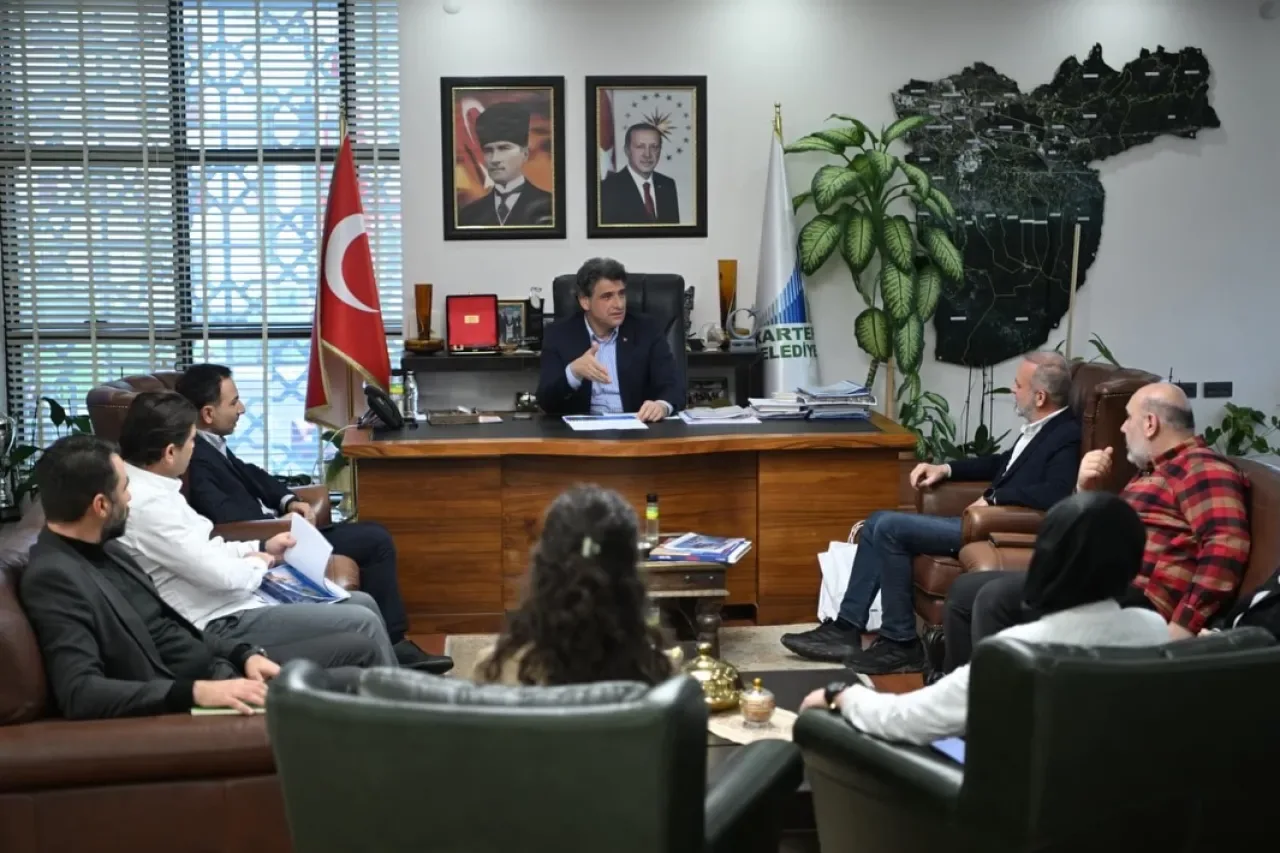 Kartepe'de Kültür ve Sanat Rüzgarı: KARFEST Hazırlıkları Başladı Kartepe'de Kültür ve Sanat Rüzgarı: KARFEST Hazırlıkları Başladı