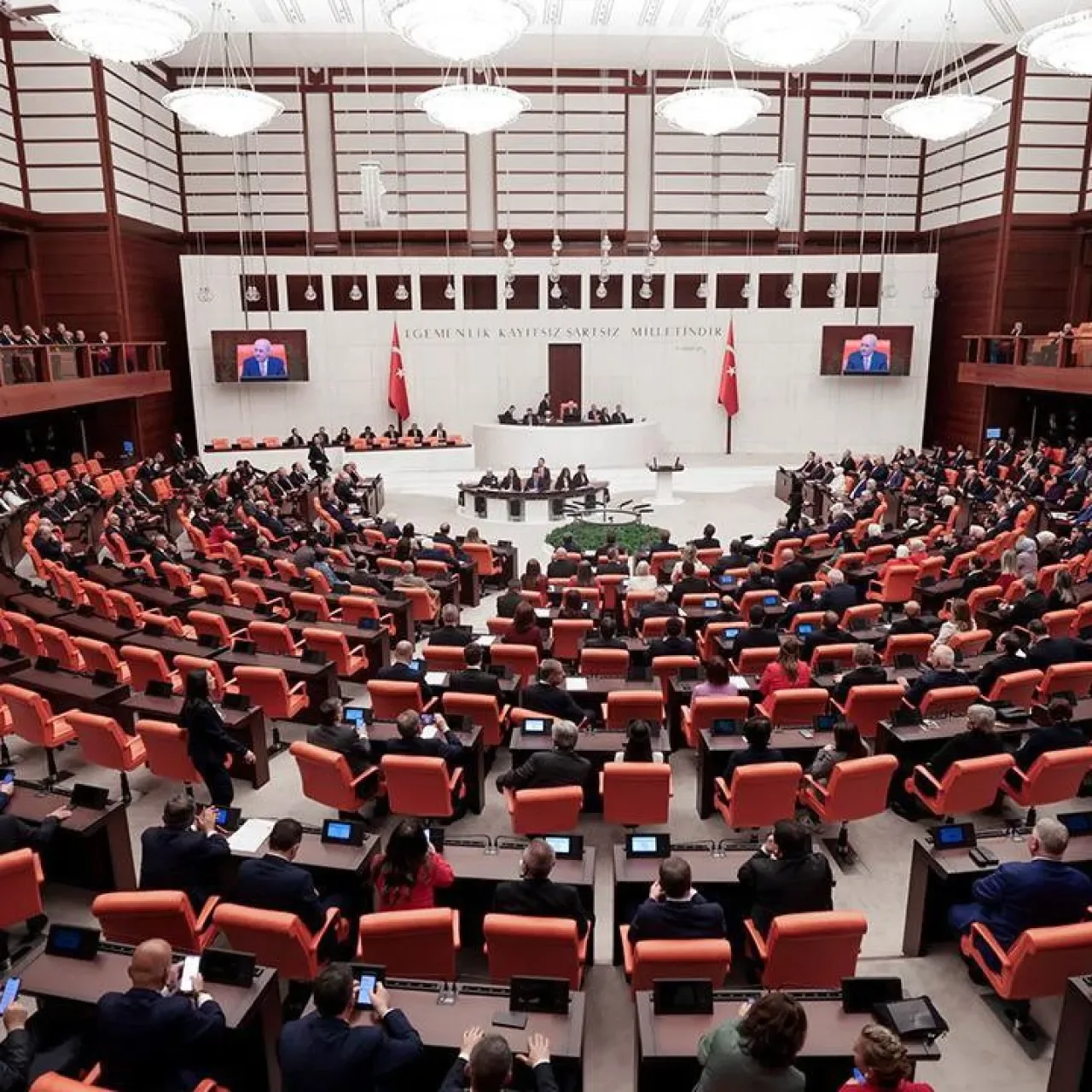 Milletvekillerinin Sağlık Harcamaları 2025'te 202 Milyon TL'yi Aştı Milletvekillerinin Sağlık Harcamaları 2025'te 202 Milyon TL'yi Aştı