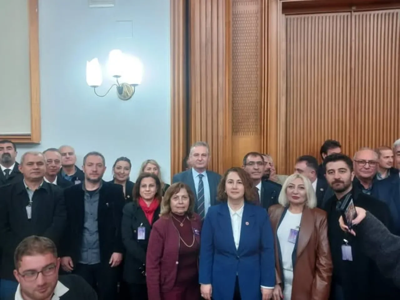 CHP Etimesgut, Parti Grubu Toplantısında "Adalet, Emek ve İrade" Vurgusu Yaptı CHP Etimesgut, Parti Grubu Toplantısında "Adalet, Emek ve İrade" Vurgusu Yaptı