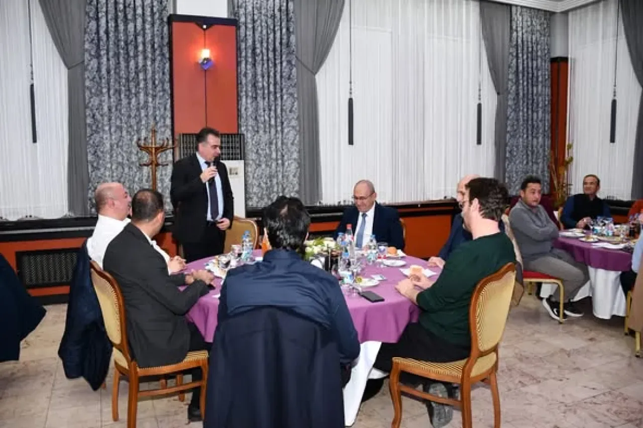 DSİ'de Veda Töreni: Cahit Aşkan Emekliliğe Uğurlandı DSİ'de Veda Töreni: Cahit Aşkan Emekliliğe Uğurlandı