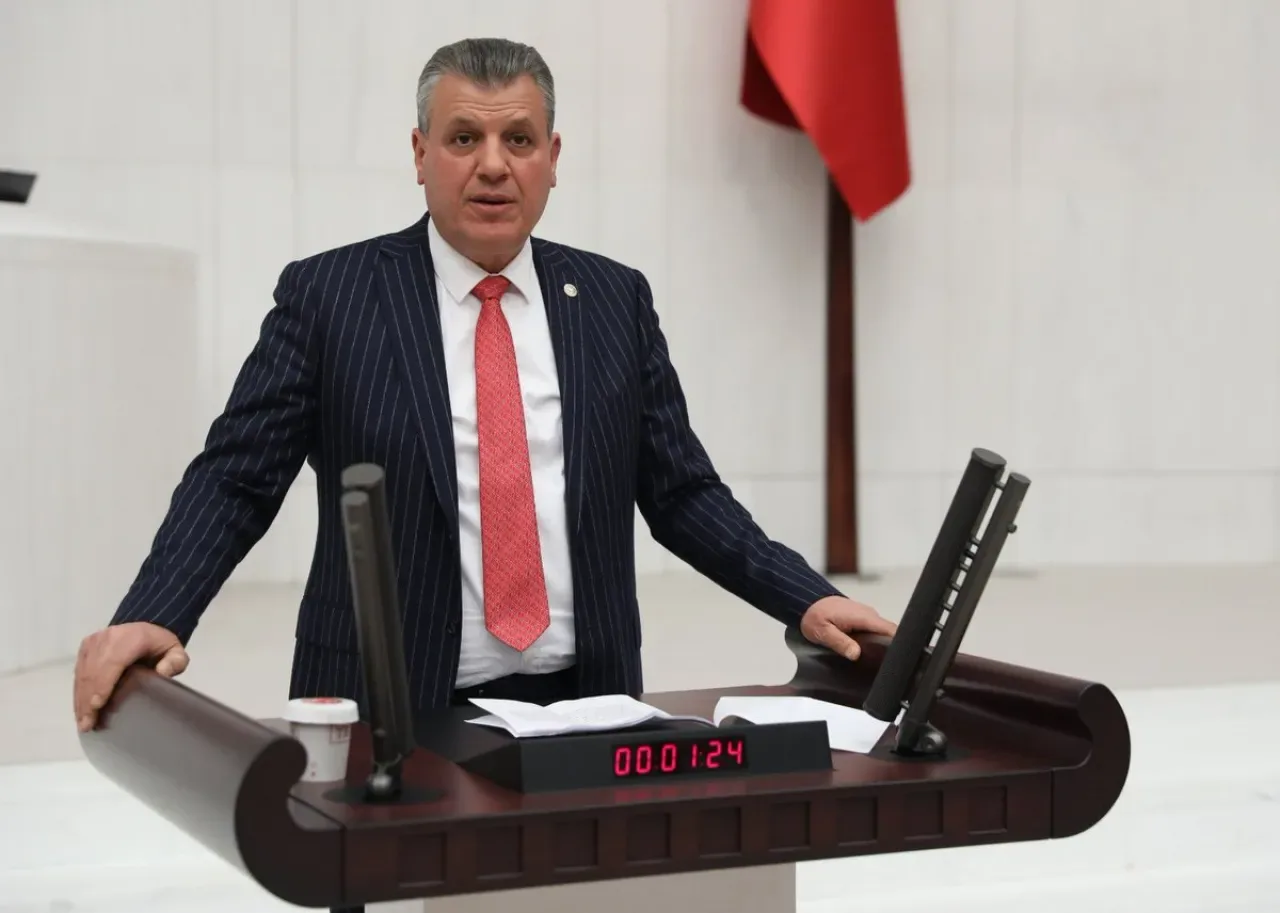 CHP'li Barut, Asgari Ücret ve Emekli Maaşında Köklü Değişiklik Talebini Meclis'e Taşıdı CHP'li Barut, Asgari Ücret ve Emekli Maaşında Köklü Değişiklik Talebini Meclis'e Taşıdı
