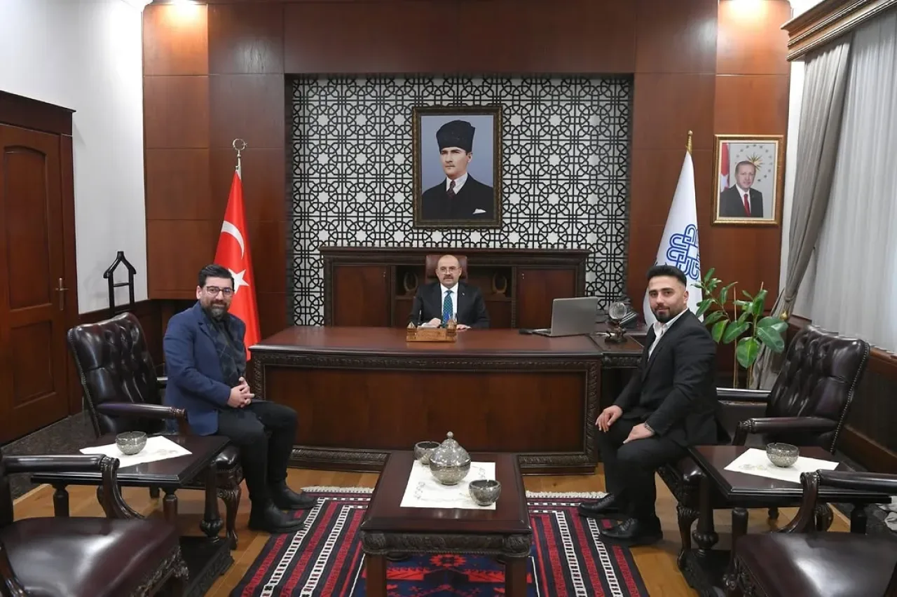 Balıkesir'de Eğitim Yatırımları Vali Ustaoğlu'na Anlatıldı Balıkesir'de Eğitim Yatırımları Vali Ustaoğlu'na Anlatıldı