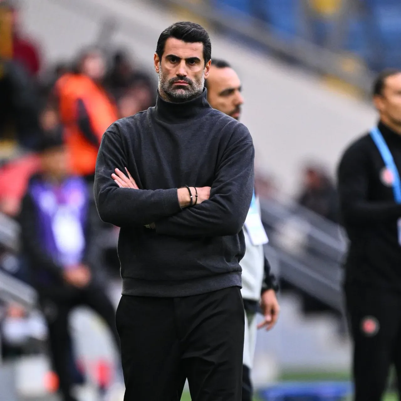 Volkan Demirel'in Antalyaspor'a İmza Atması İçin Tek Şartı: Transfer Yasağının Kaldırılması Volkan Demirel'in Antalyaspor'a İmza Atması İçin Tek Şartı: Transfer Yasağının Kaldırılması